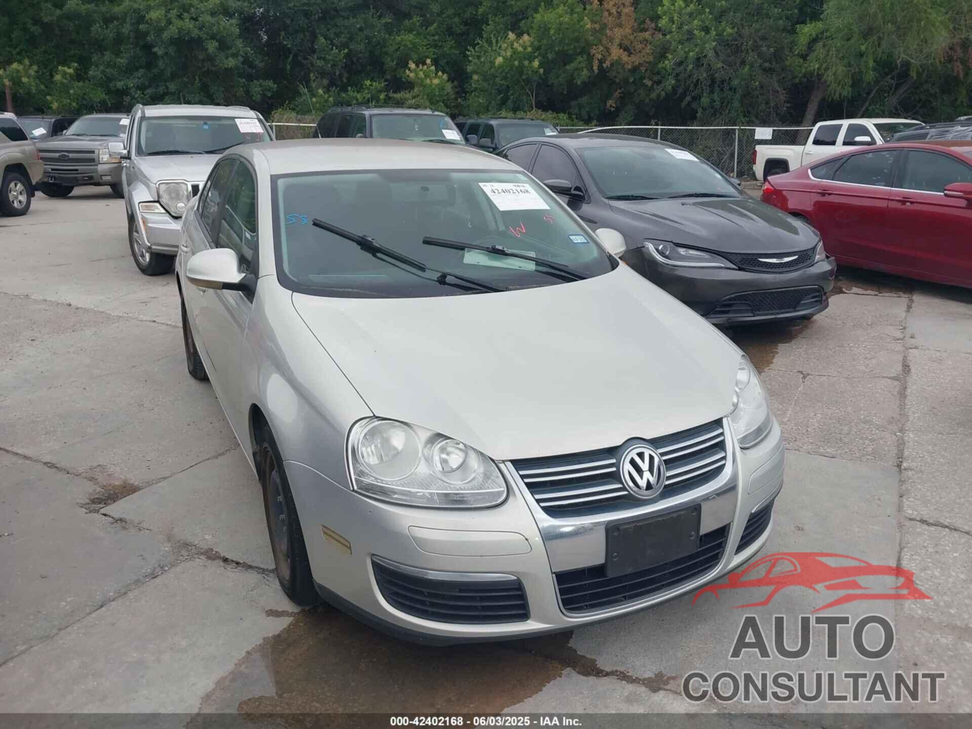 VOLKSWAGEN JETTA 2010 - 3VWJZ7AJ8AM026075