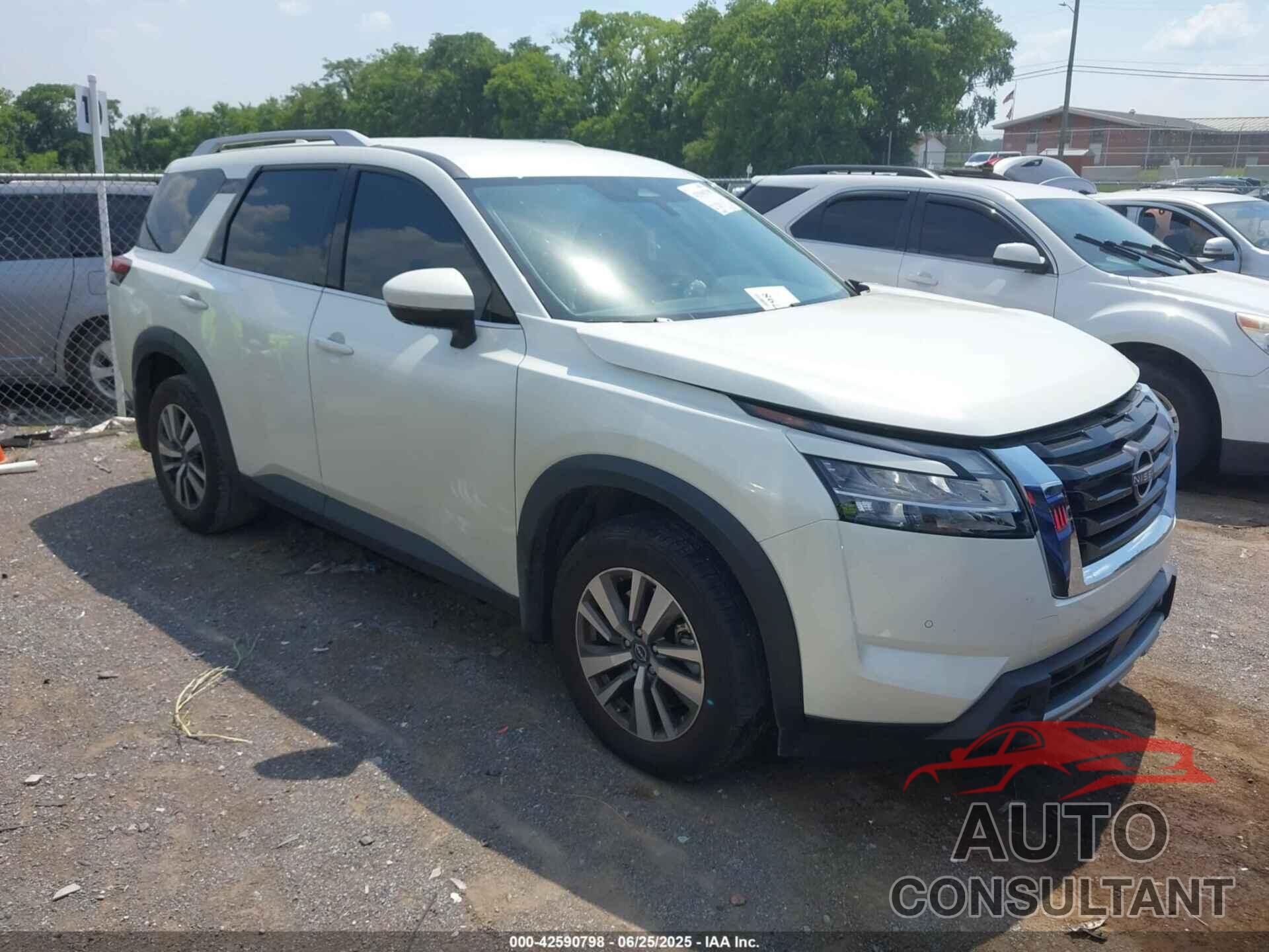 NISSAN PATHFINDER 2023 - 5N1DR3CA8PC207821