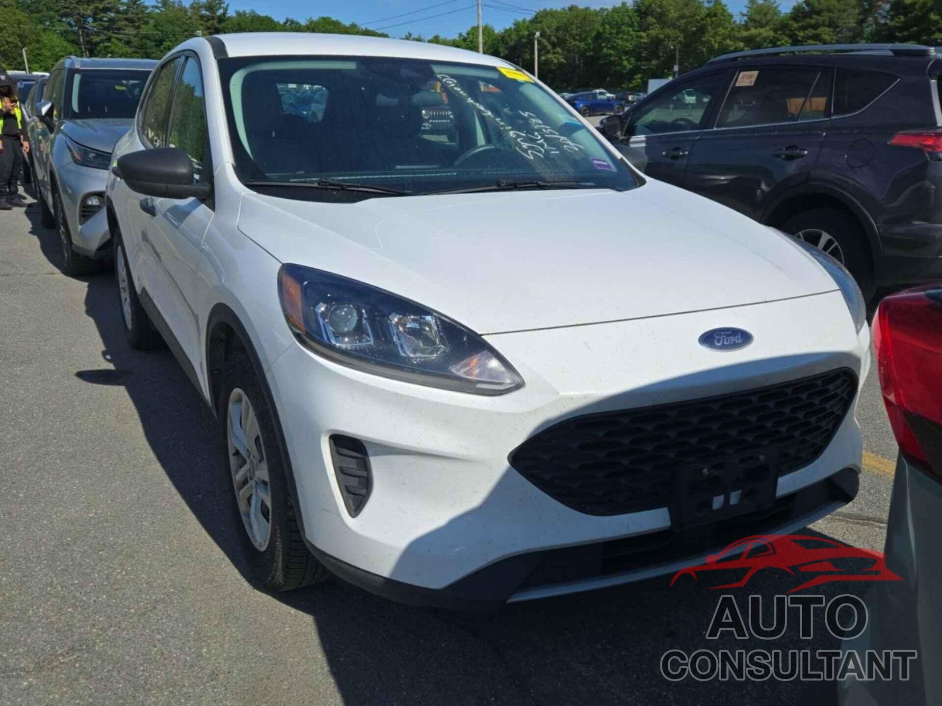 FORD ESCAPE 2022 - 1FMCU0F68NUB02090