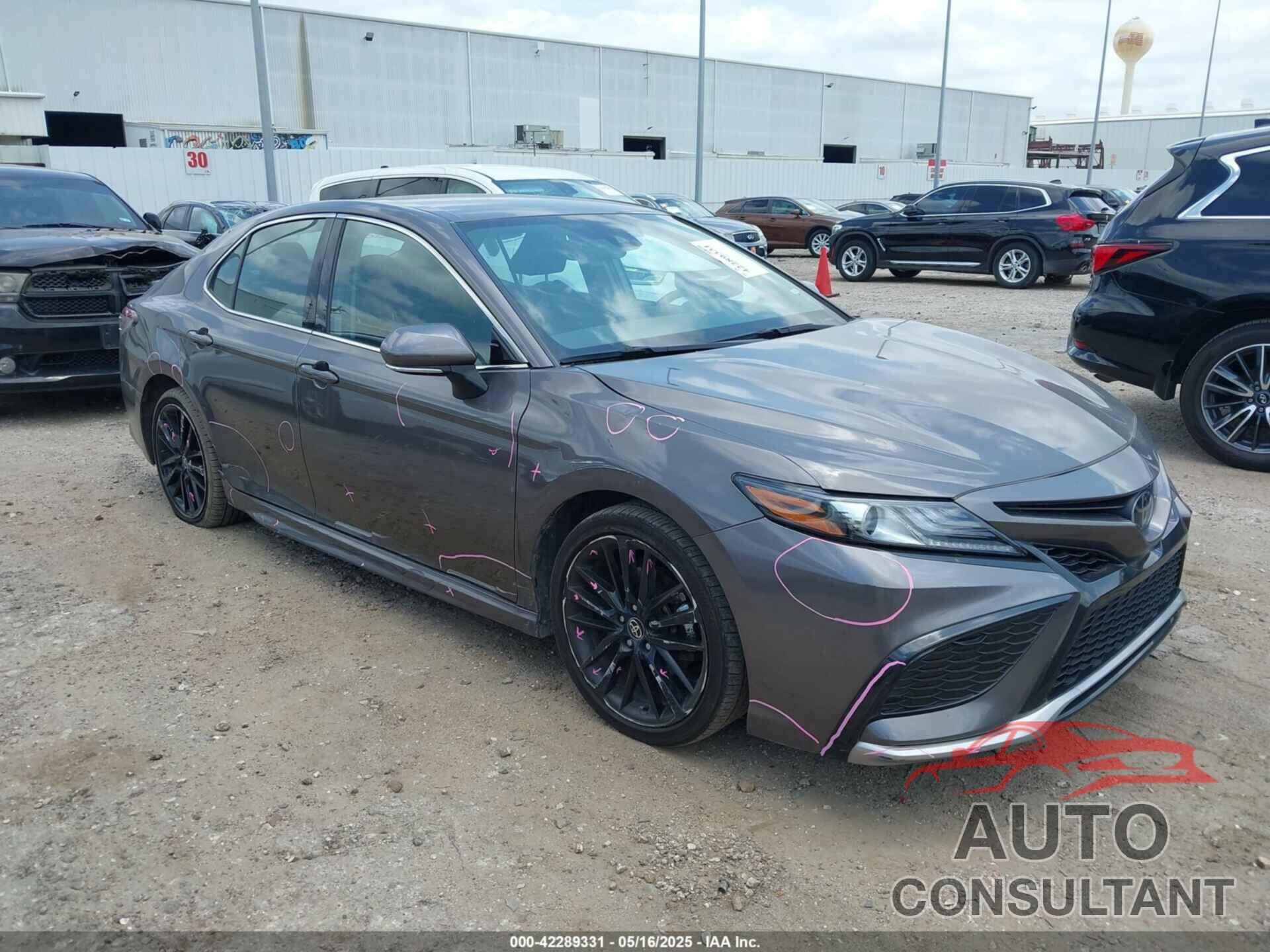 TOYOTA CAMRY 2024 - 4T1K61AKXRU879344