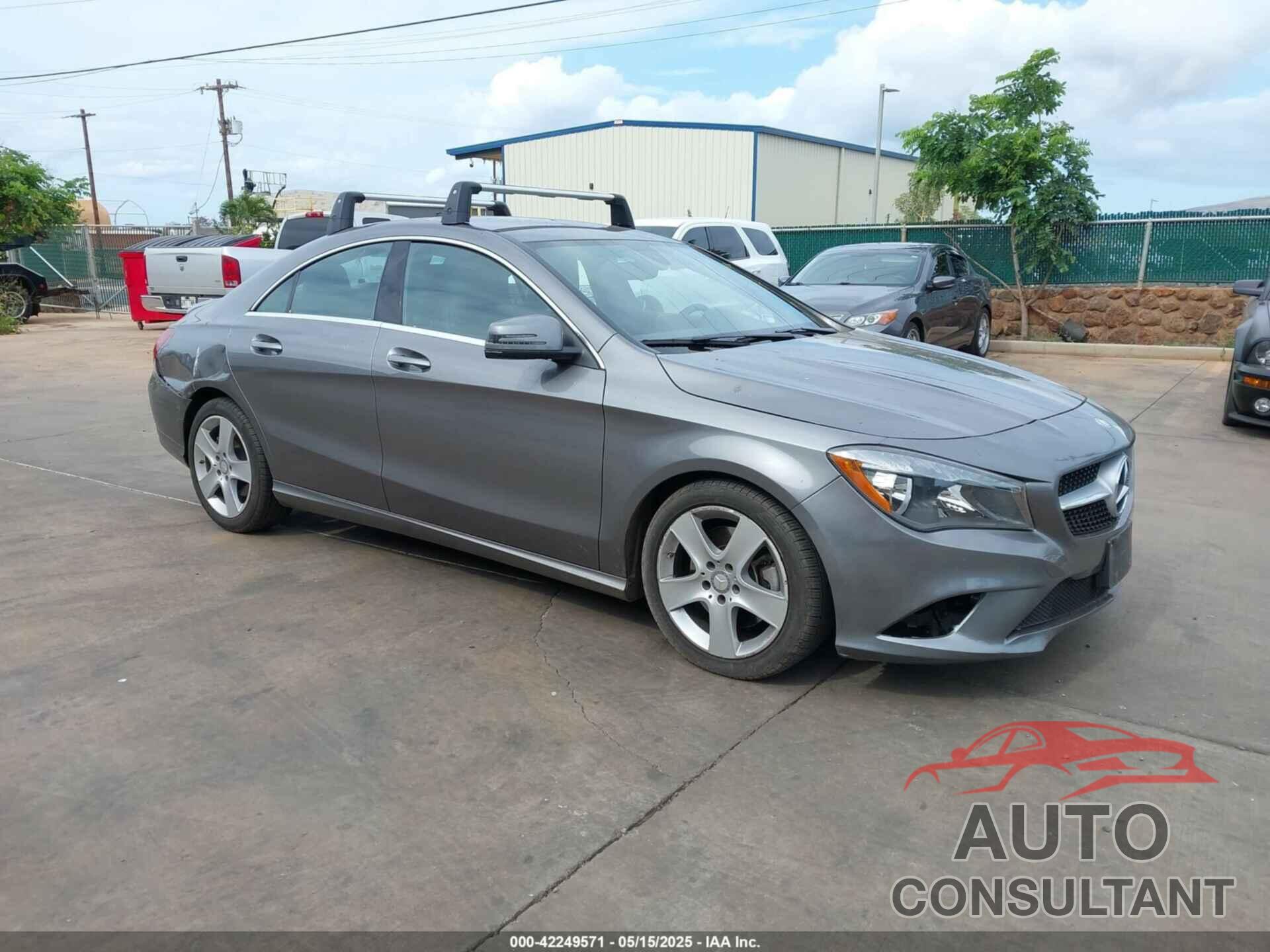MERCEDES-BENZ CLA 250 2015 - WDDSJ4EB3FN187047