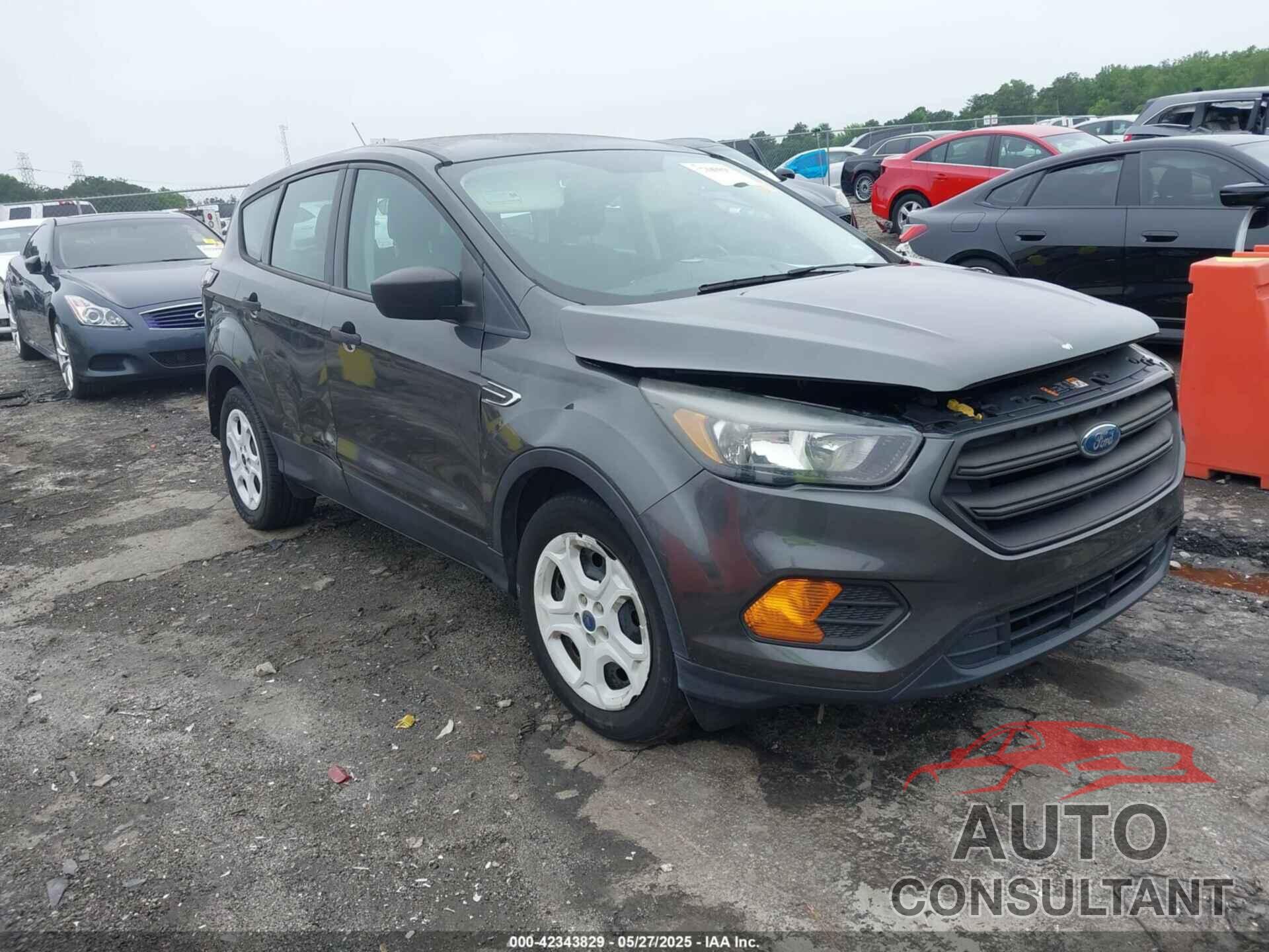 FORD ESCAPE 2018 - 1FMCU0F79JUB96676