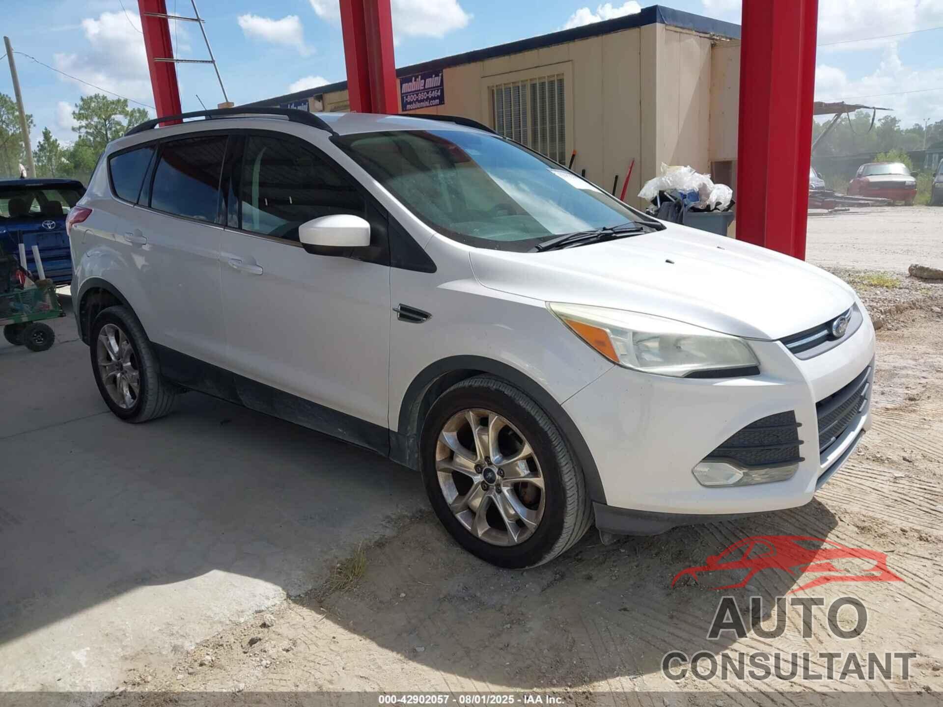 FORD ESCAPE 2013 - 1FMCU0GX9DUB76527