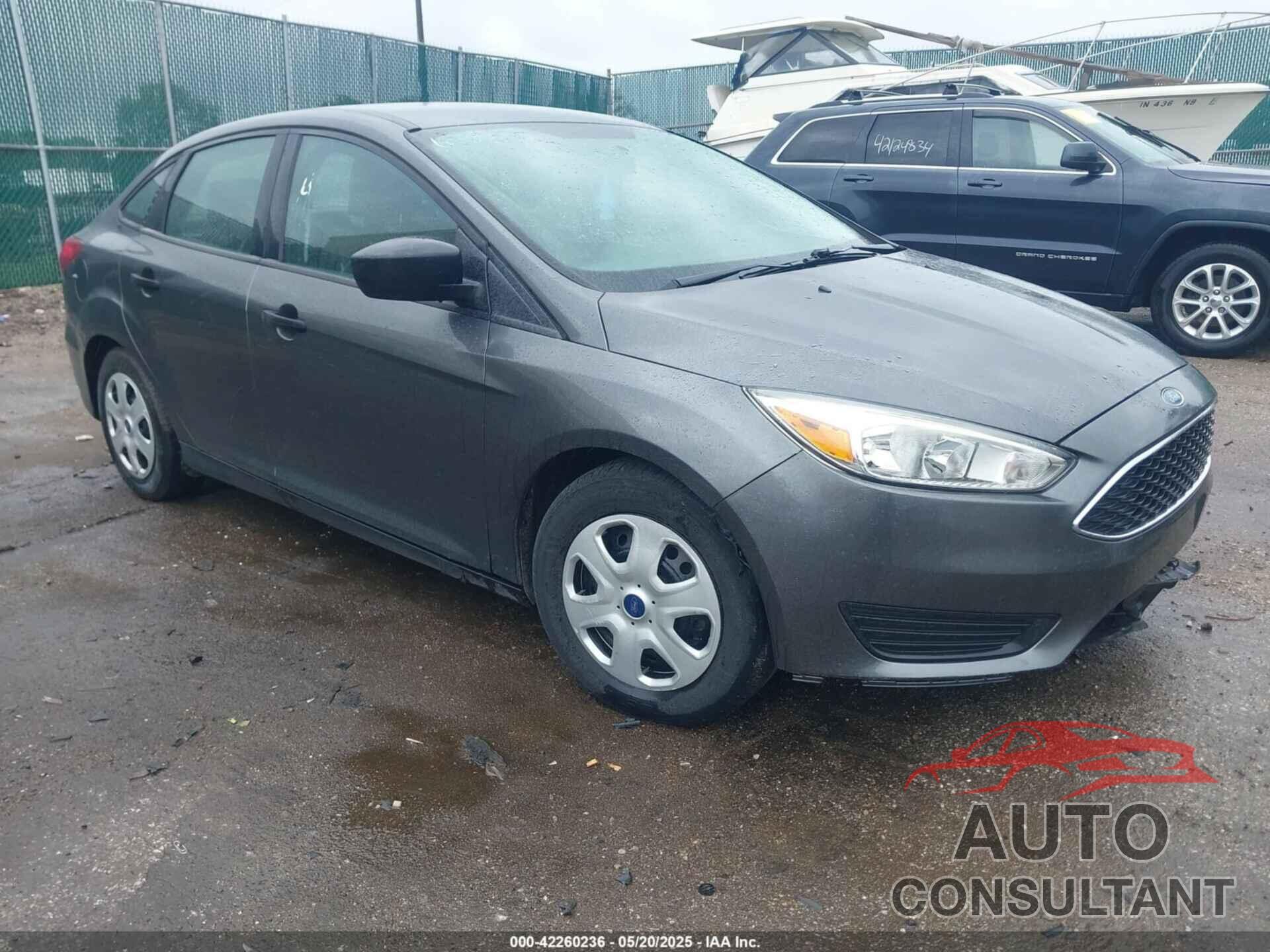 FORD FOCUS 2018 - 1FADP3E28JL276649