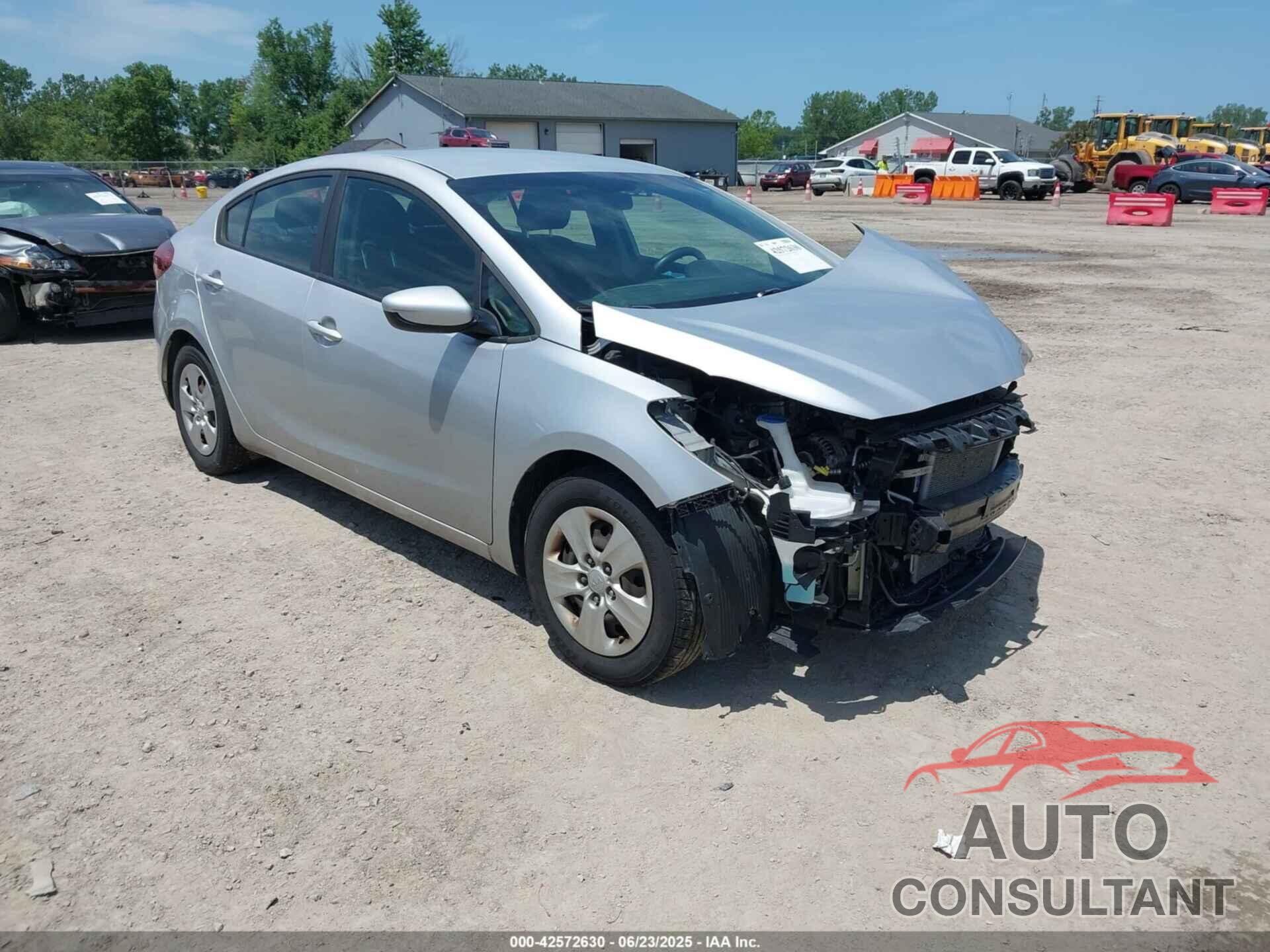 KIA FORTE 2018 - 3KPFK4A76JE189172