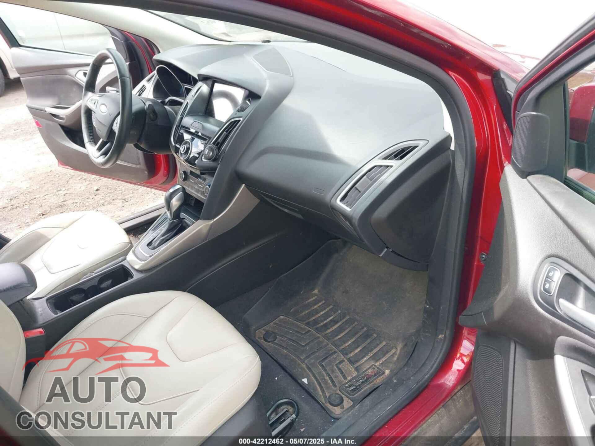 FORD FOCUS 2016 - 1FADP3J22GL314021