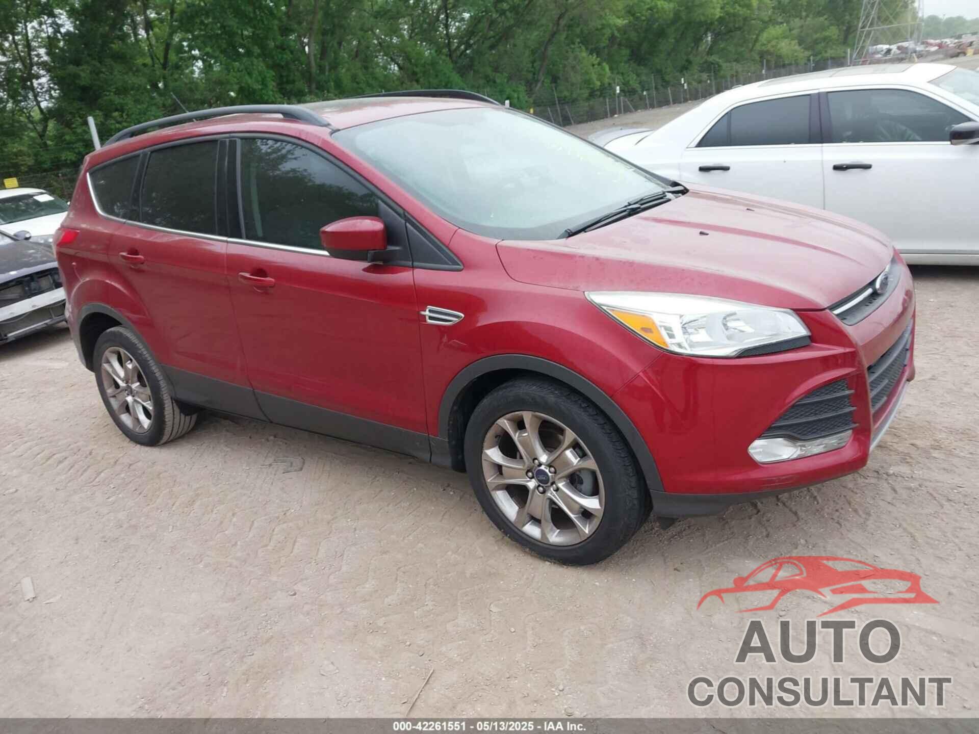 FORD ESCAPE 2014 - 1FMCU0GX1EUB98099
