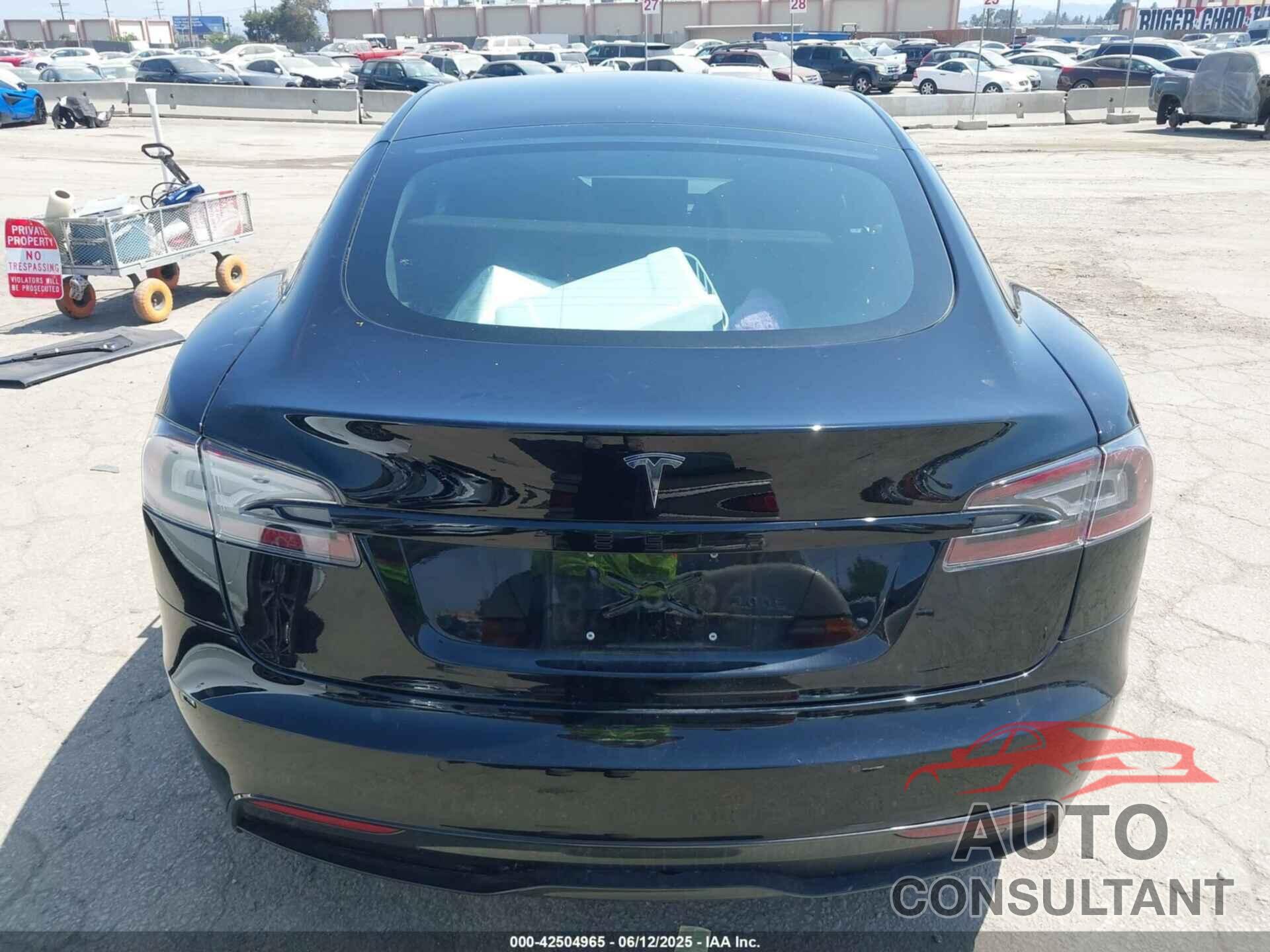 TESLA MODEL S 2022 - 5YJSA1E54NF458973