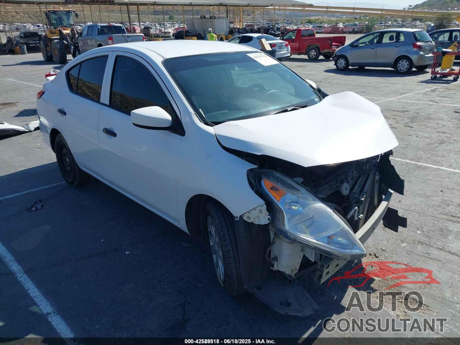 NISSAN VERSA 2016 - 3N1CN7AP2GL904435