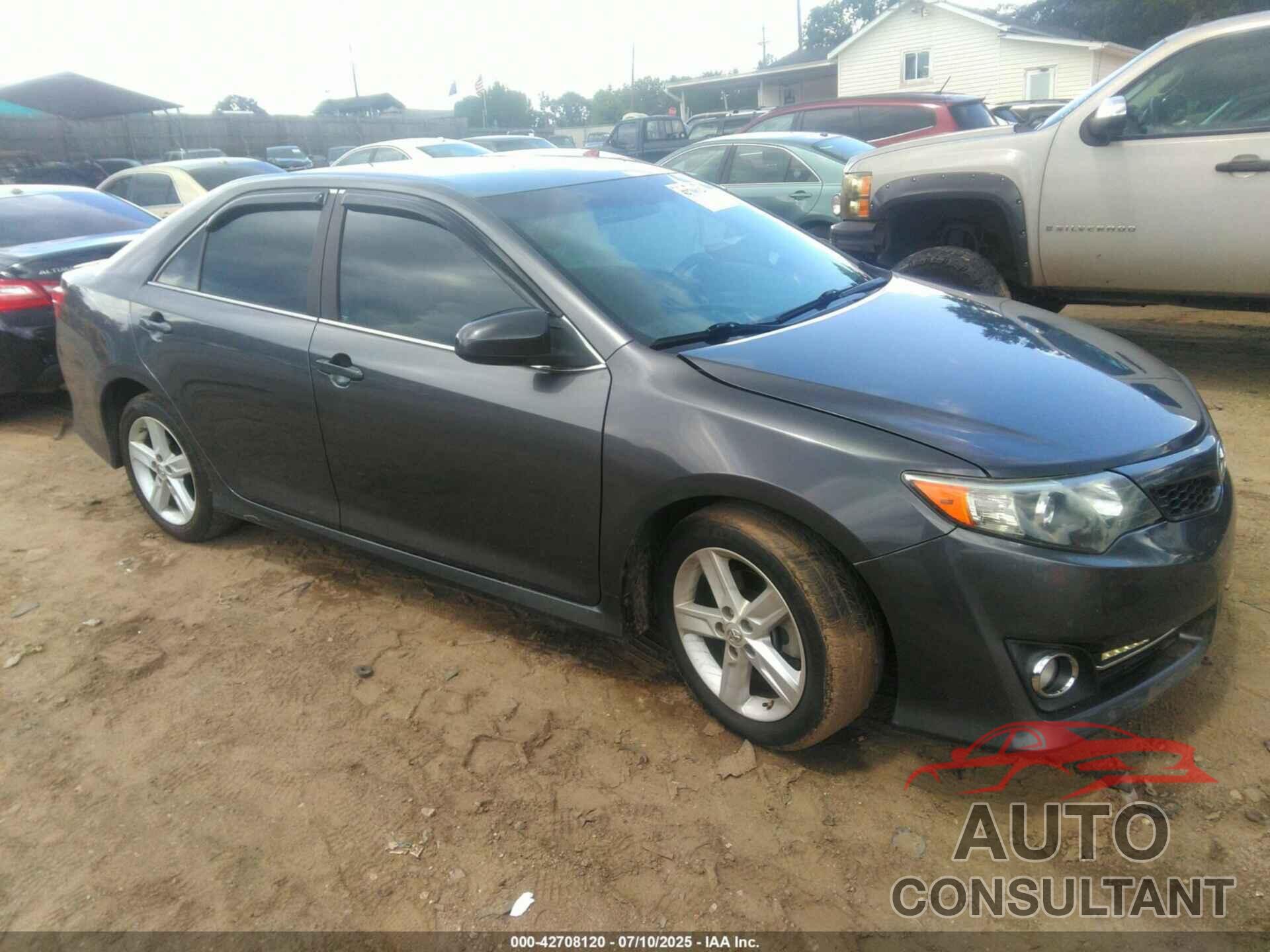 TOYOTA CAMRY 2014 - 4T1BF1FK6EU444033