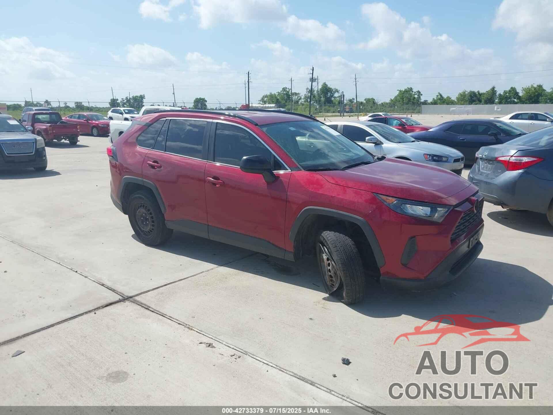 TOYOTA RAV4 2021 - JTMH1RFV8MD068018