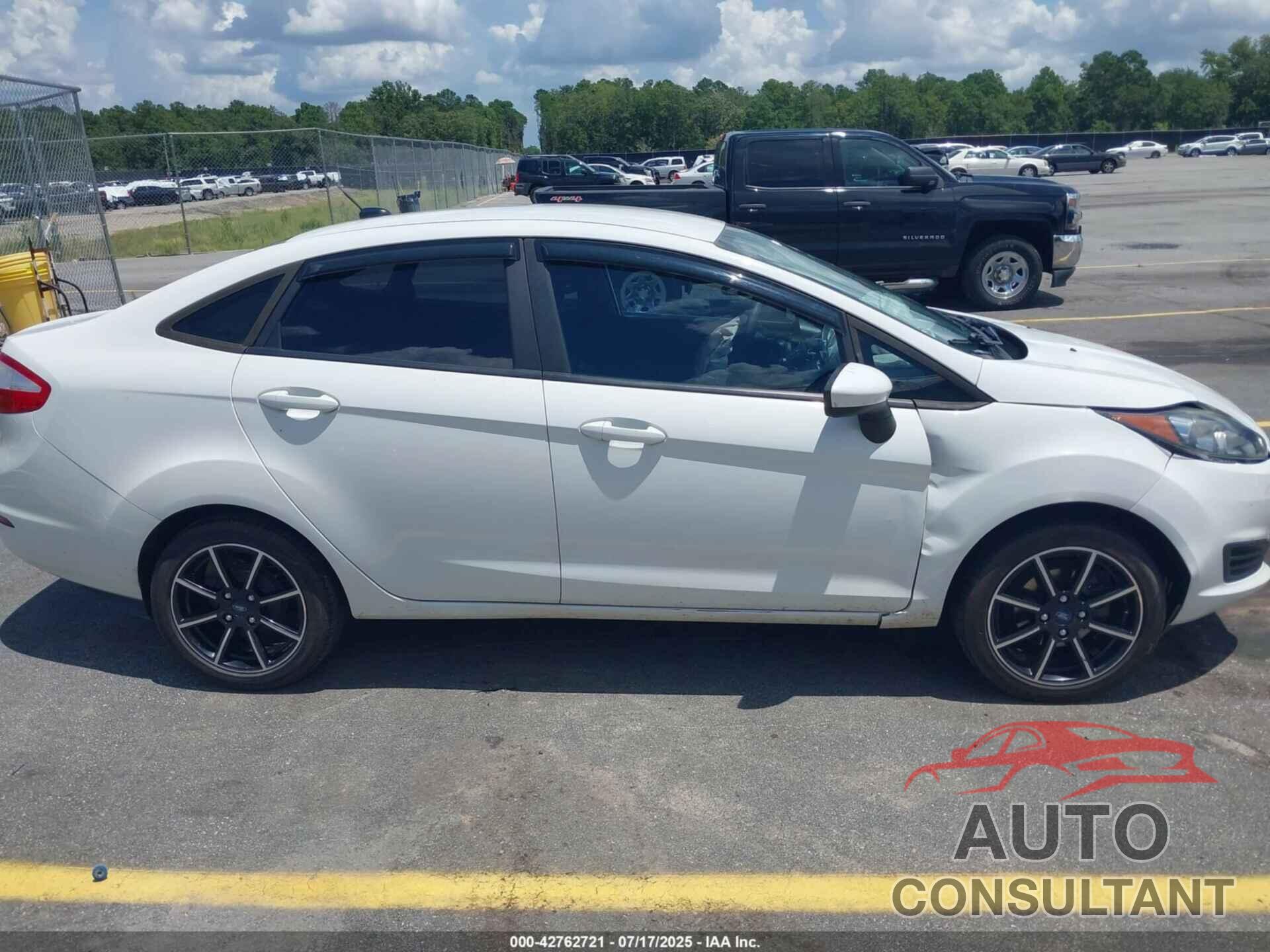 FORD FIESTA 2017 - 3FADP4BJ3HM161855