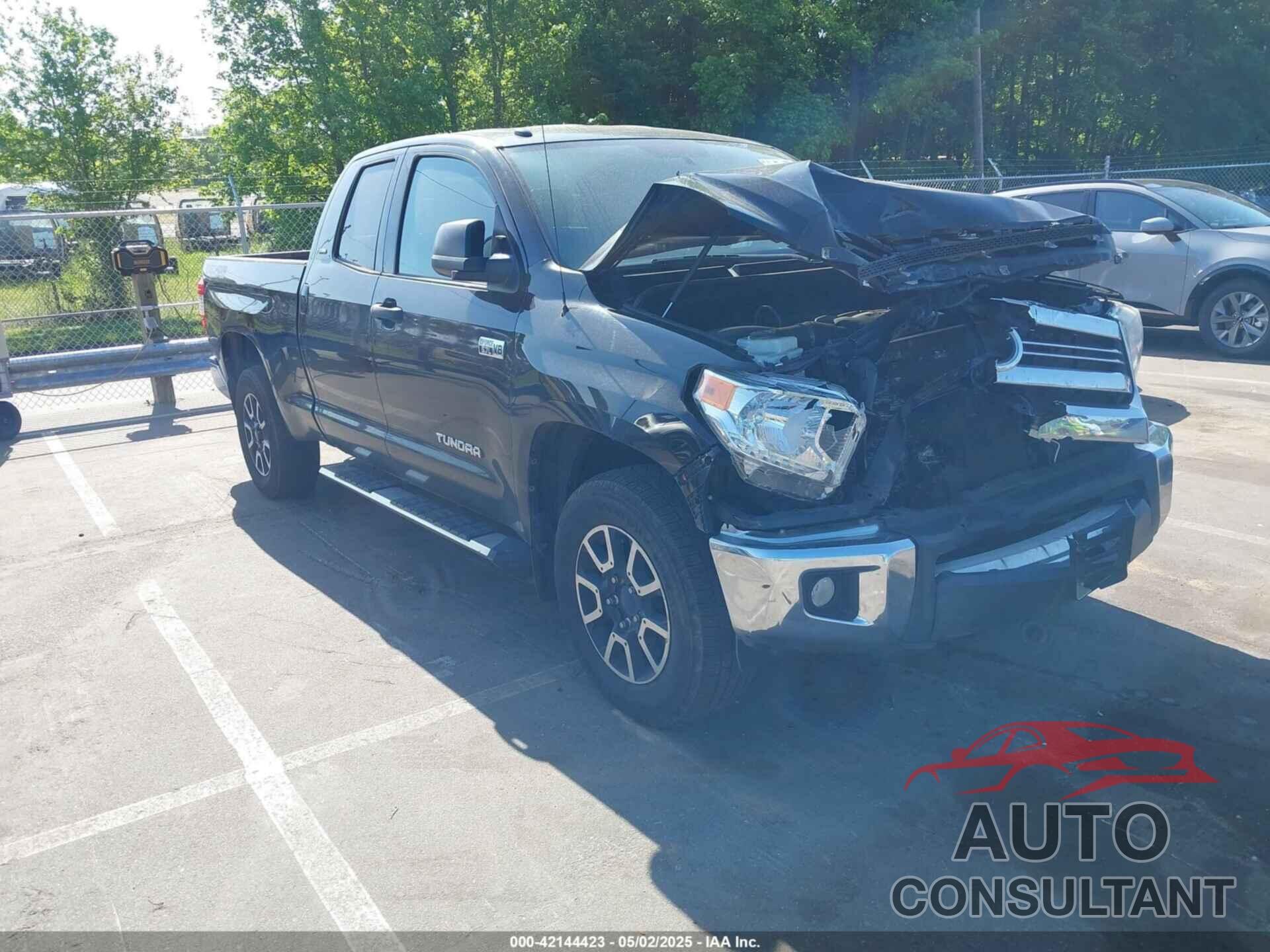TOYOTA TUNDRA 2016 - 5TFUW5F17GX546082