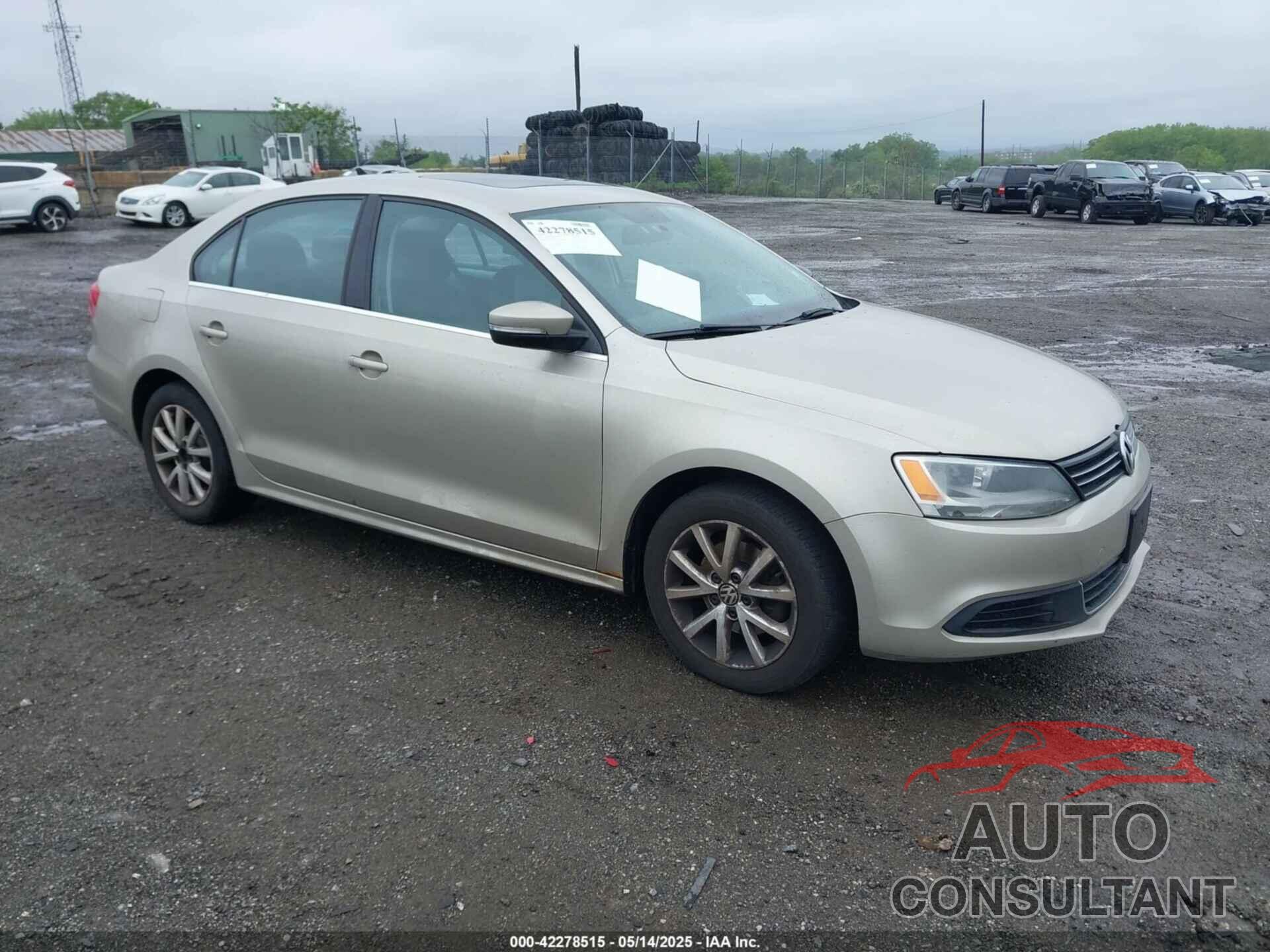 VOLKSWAGEN JETTA 2013 - 3VWDP7AJ9DM213171