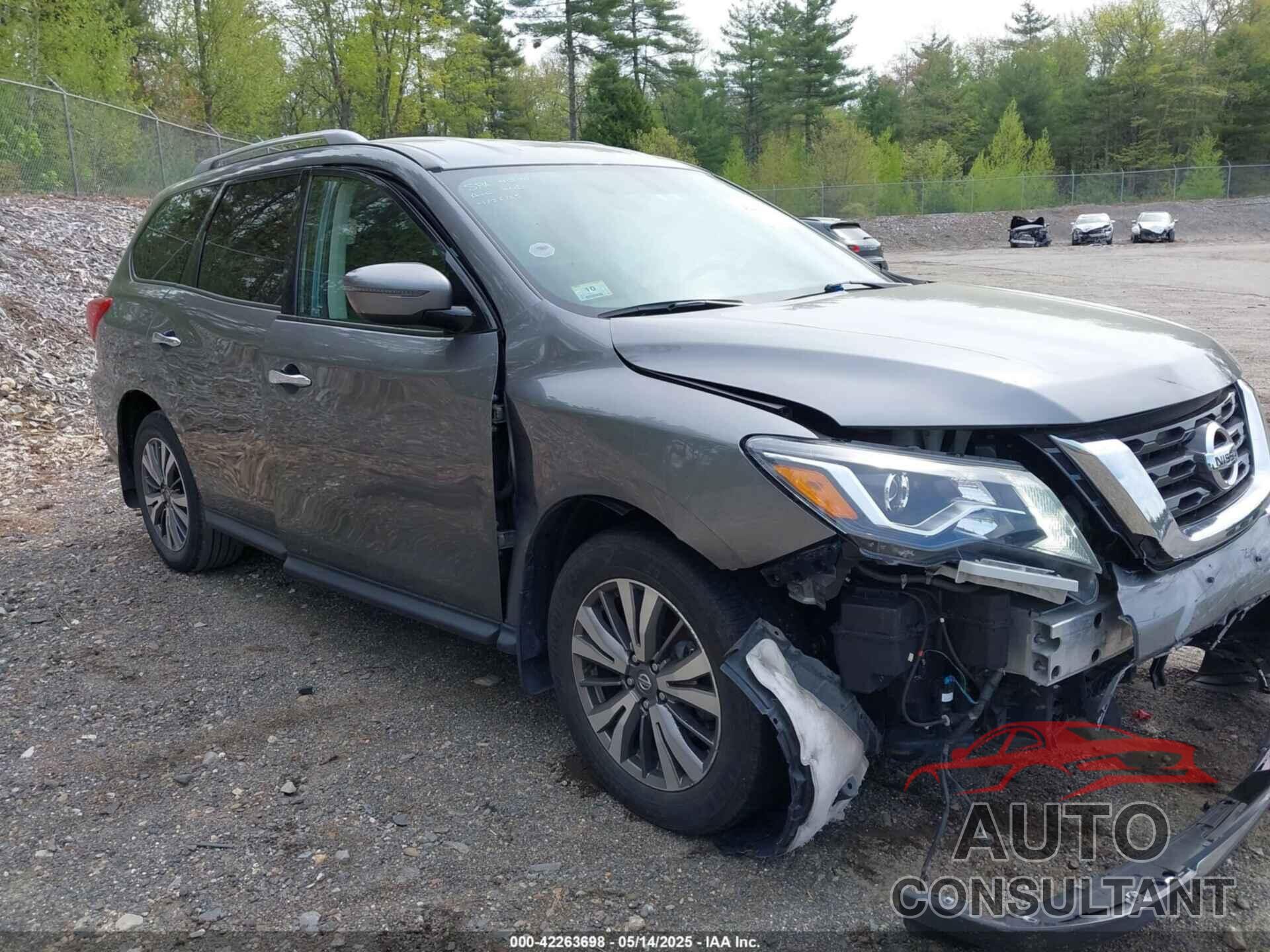 NISSAN PATHFINDER 2019 - 5N1DR2MM9KC651530