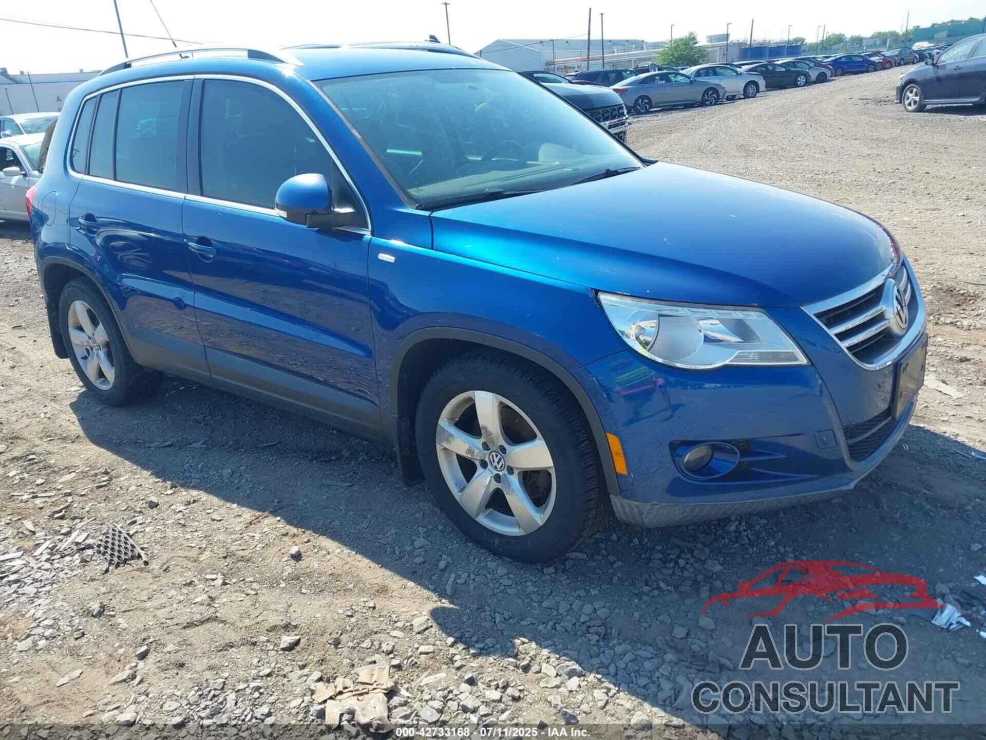 VOLKSWAGEN TIGUAN 2010 - WVGBV7AX9AW002290