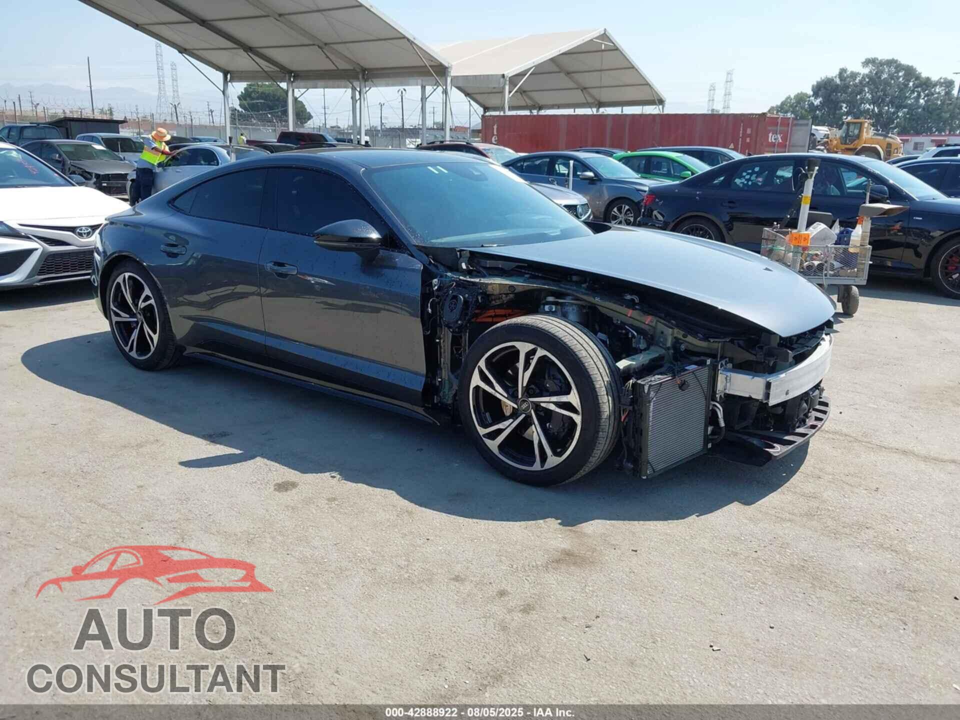 AUDI E-TRON GT 2023 - WAUCJBFW8P7001090