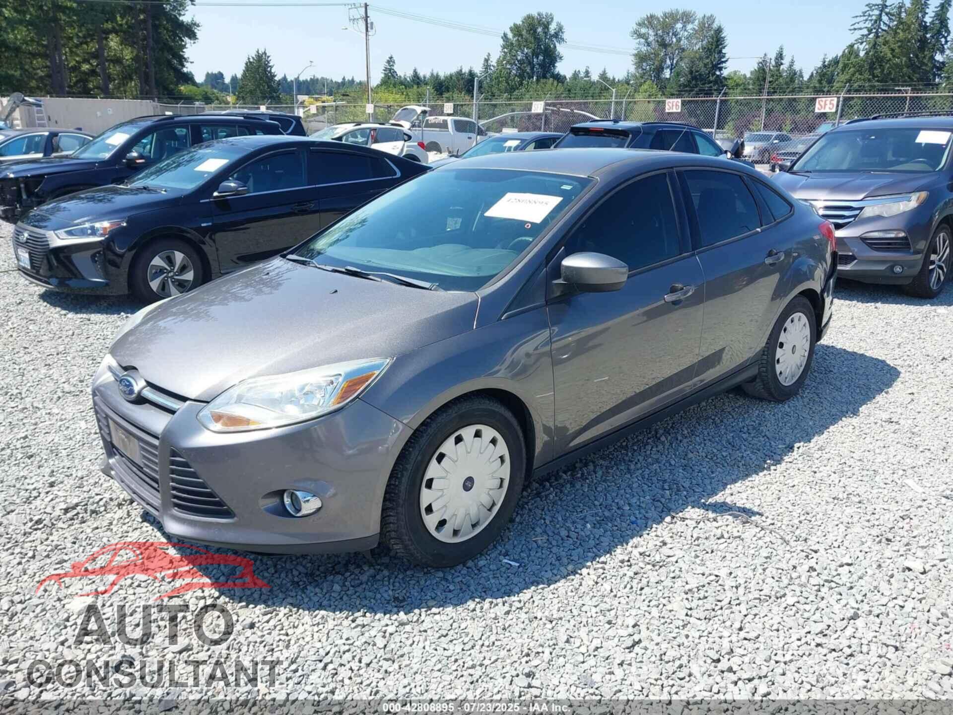 FORD FOCUS 2012 - 1FAHP3F27CL379273