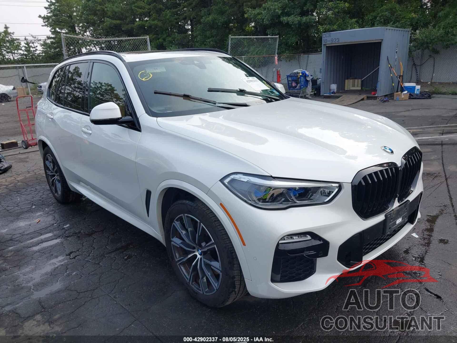 BMW X5 2021 - 5UXCR6C04M9E61674
