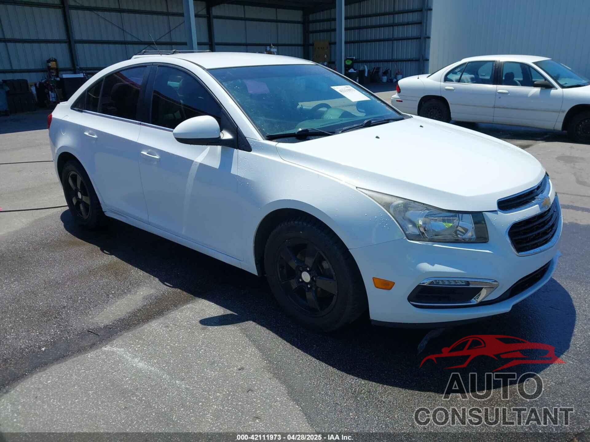 CHEVROLET CRUZE 2015 - 1G1PC5SB8F7296010