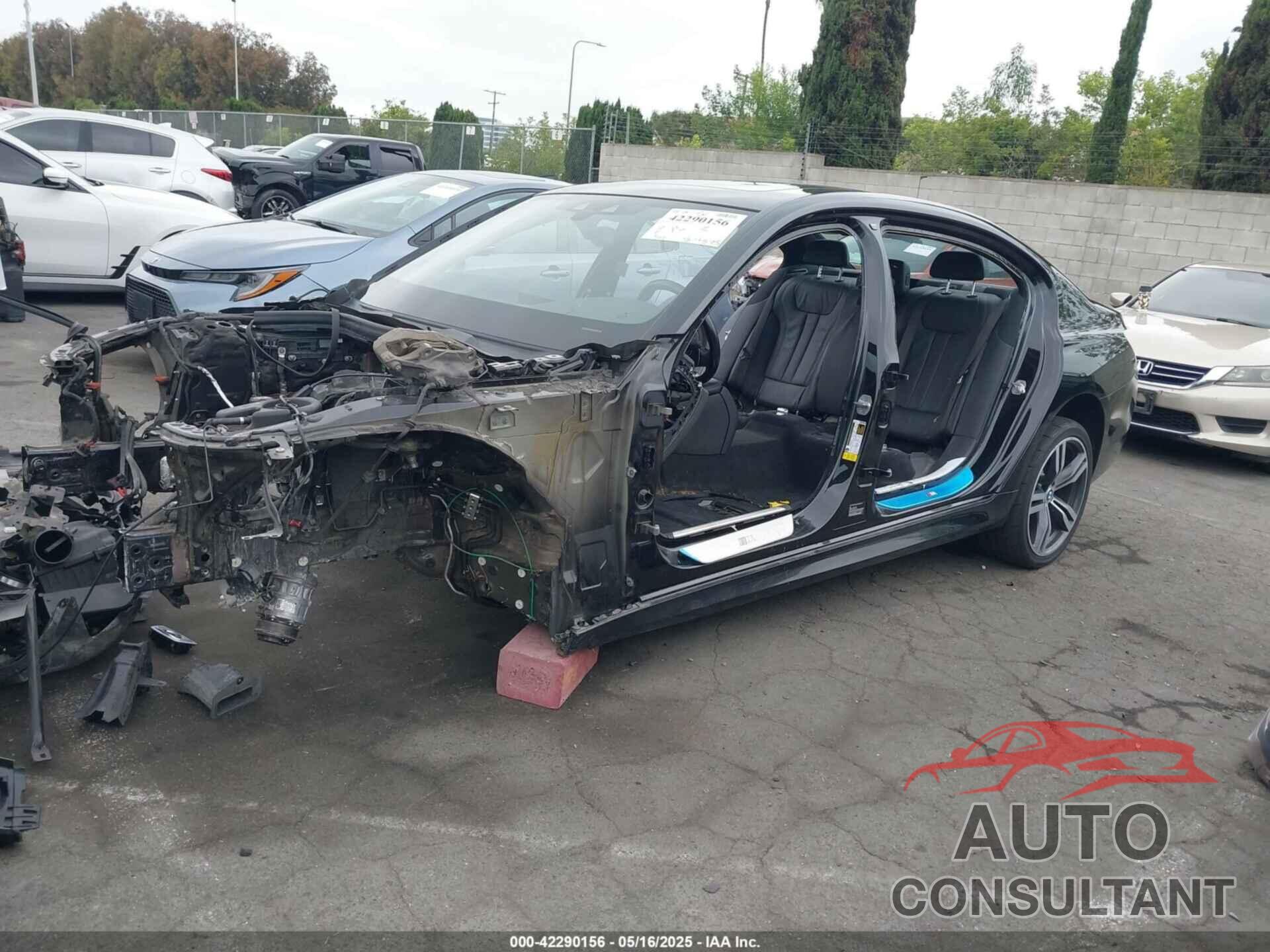 BMW 740I 2019 - WBA7E2C50KB454417