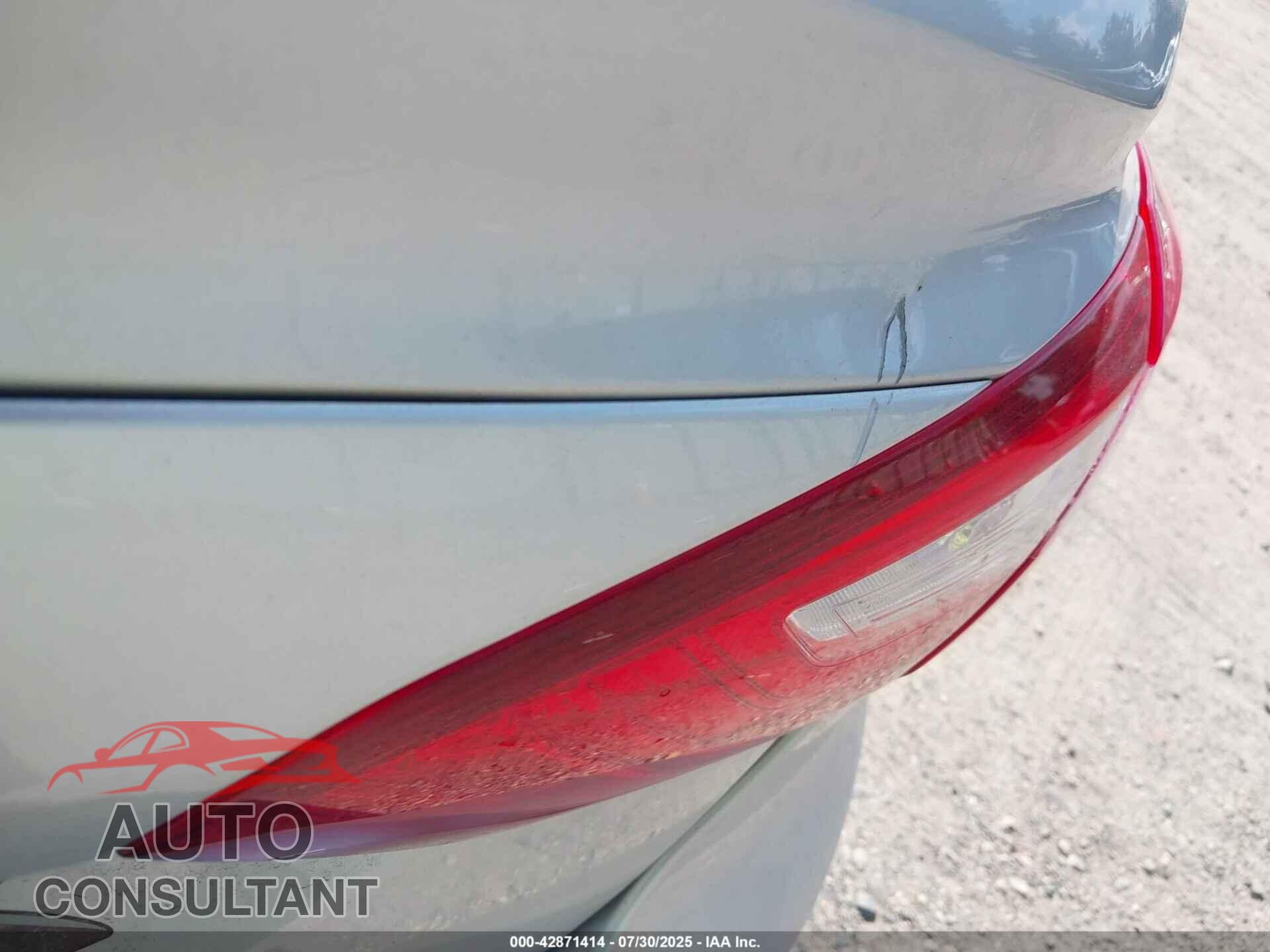 FORD FOCUS 2012 - 1FAHP3H27CL124734