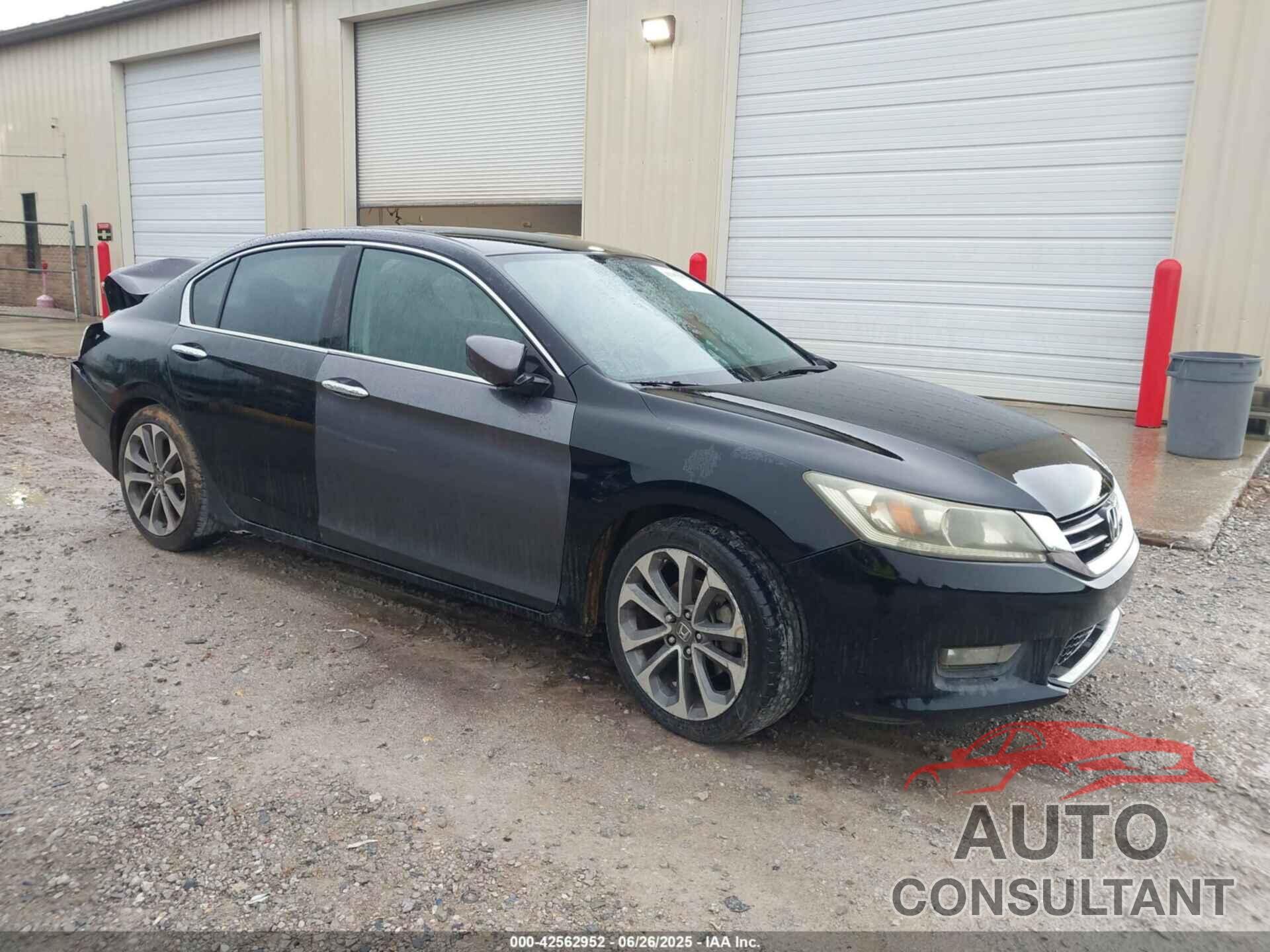 HONDA ACCORD 2015 - 1HGCR2F52FA017923