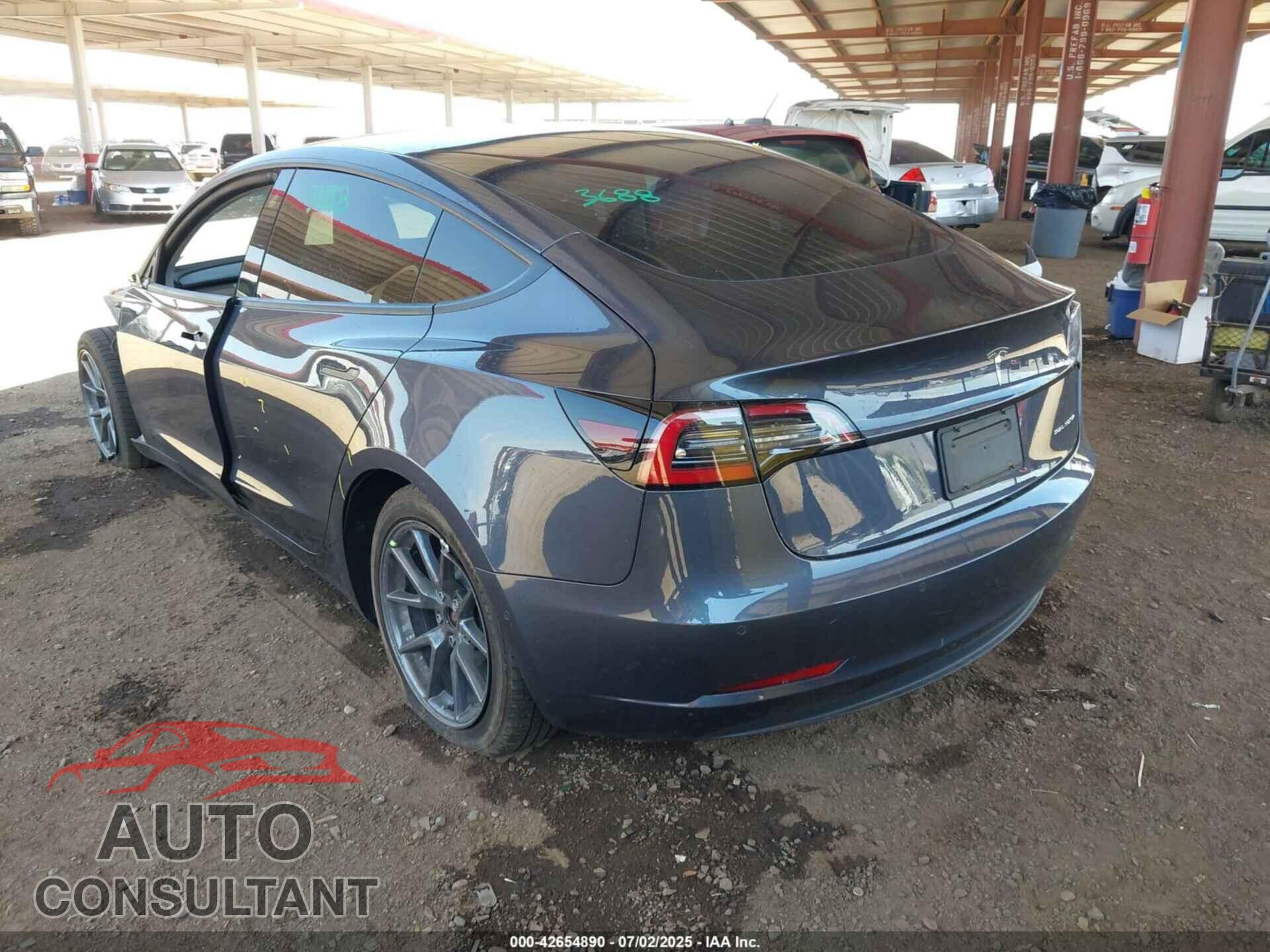 TESLA MODEL 3 2022 - 5YJ3E1EB8NF201748