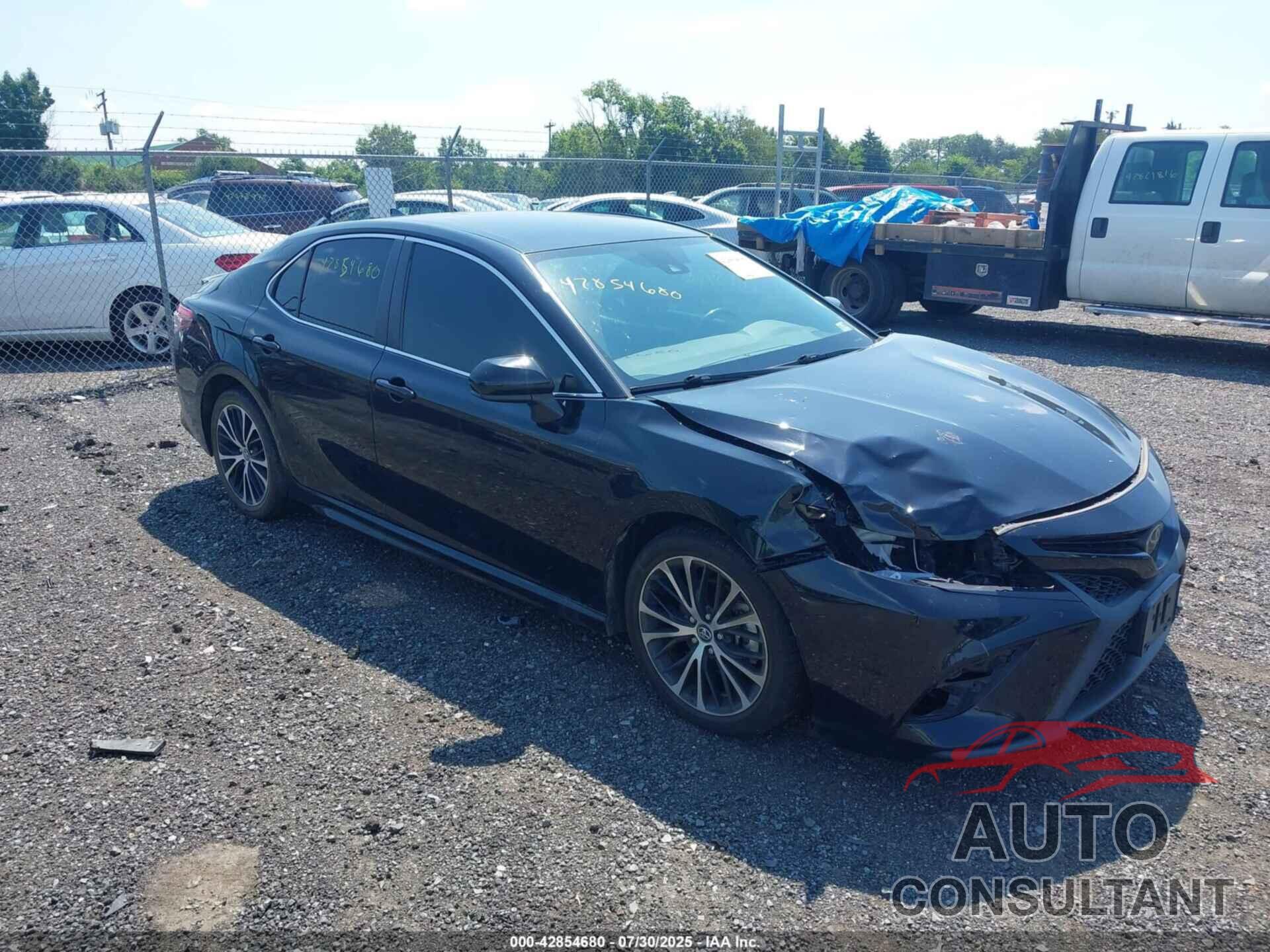 TOYOTA CAMRY 2019 - 4T1B11HK0KU820474