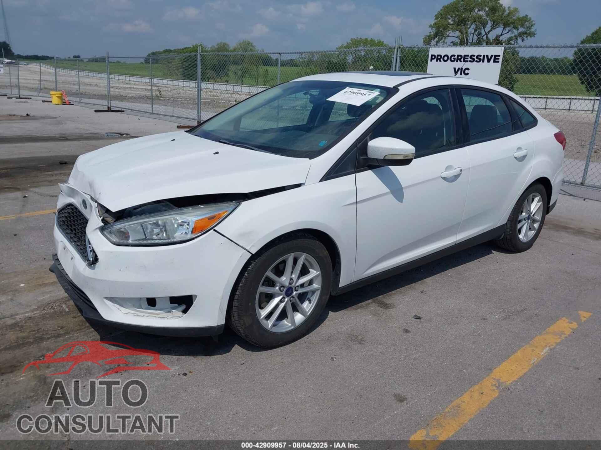FORD FOCUS 2015 - 1FADP3F28FL224086