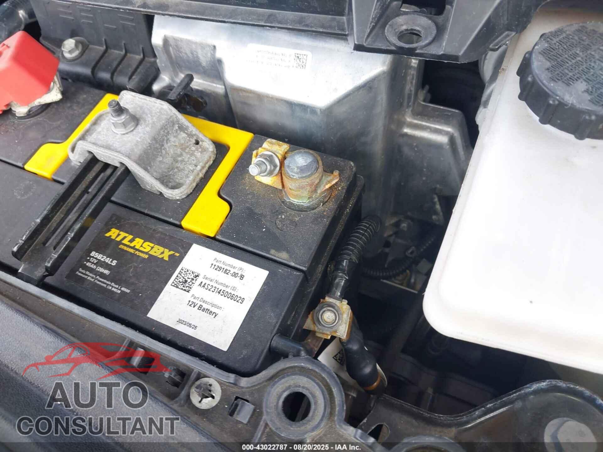 TESLA MODEL 3 2018 - 5YJ3E1EA4JF020065