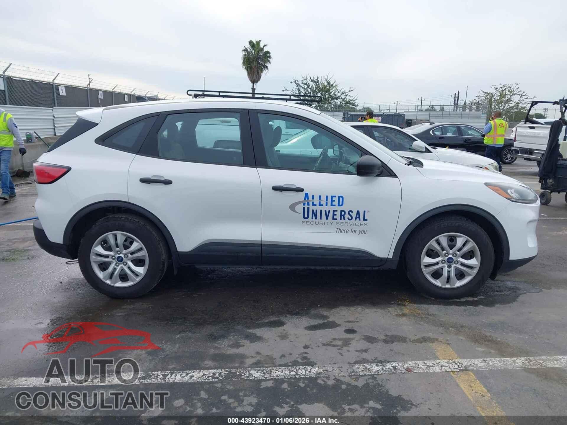 FORD ESCAPE 2020 - 1FMCU0F66LUA57745