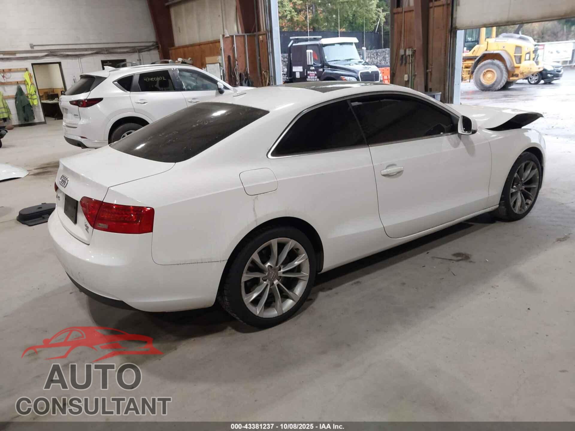 AUDI A5 2014 - WAUCFAFR2EA013516