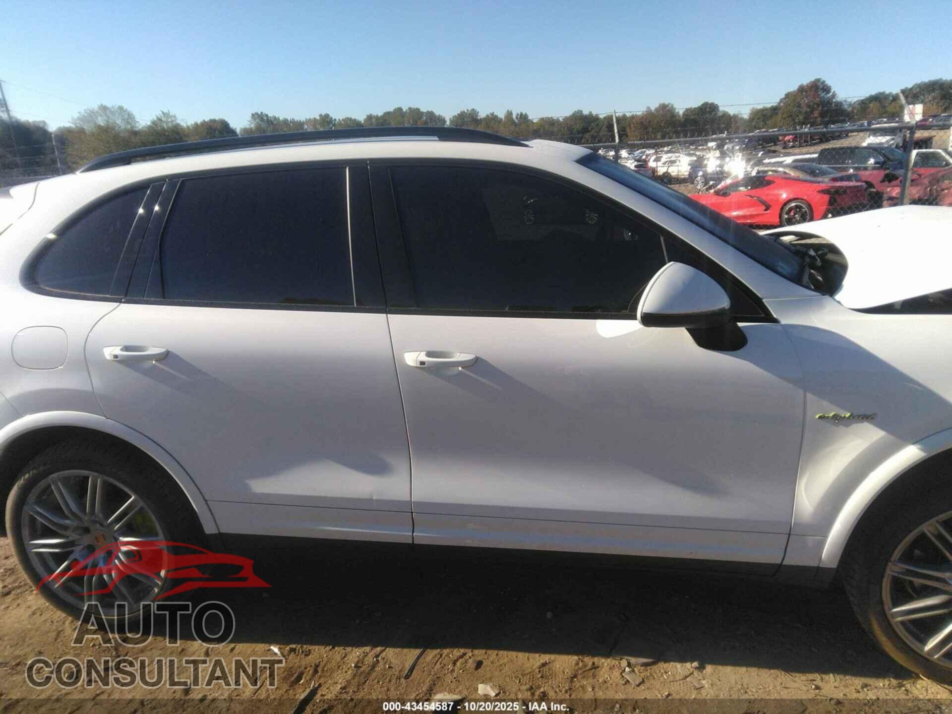 PORSCHE CAYENNE E-HYBRID 2017 - WP1AE2A29HLA75595