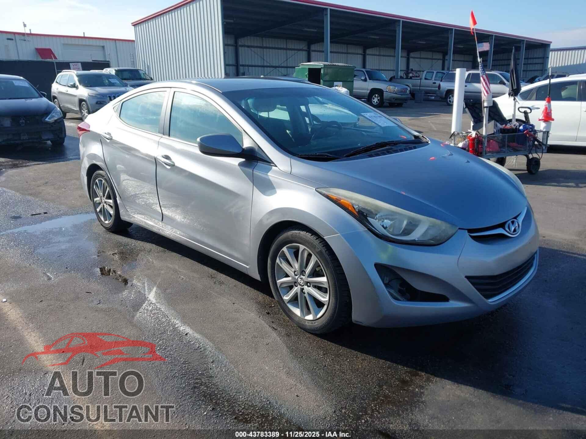 HYUNDAI ELANTRA 2015 - 5NPDH4AE4FH638596