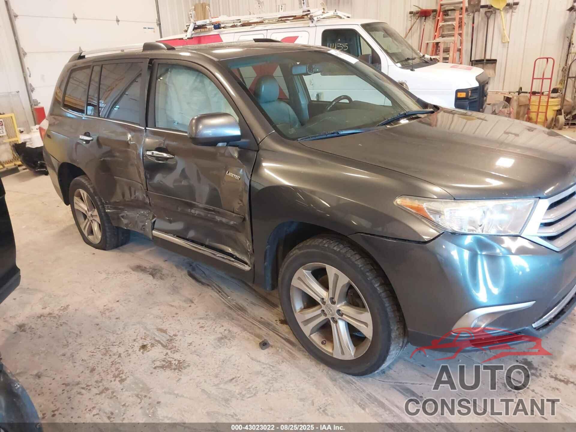 TOYOTA HIGHLANDER 2011 - 5TDDK3EH8BS087254
