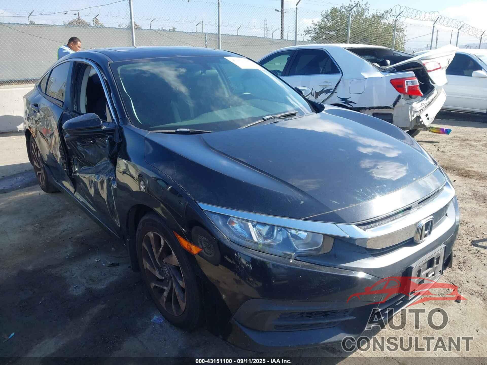 HONDA CIVIC 2017 - 19XFC2F72HE201323