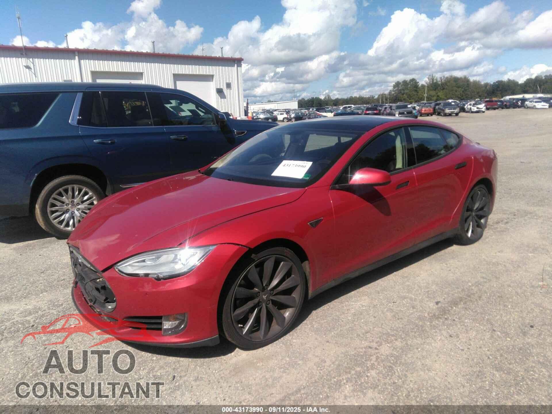 TESLA MODEL S 2014 - 5YJSA1H12EFP38092