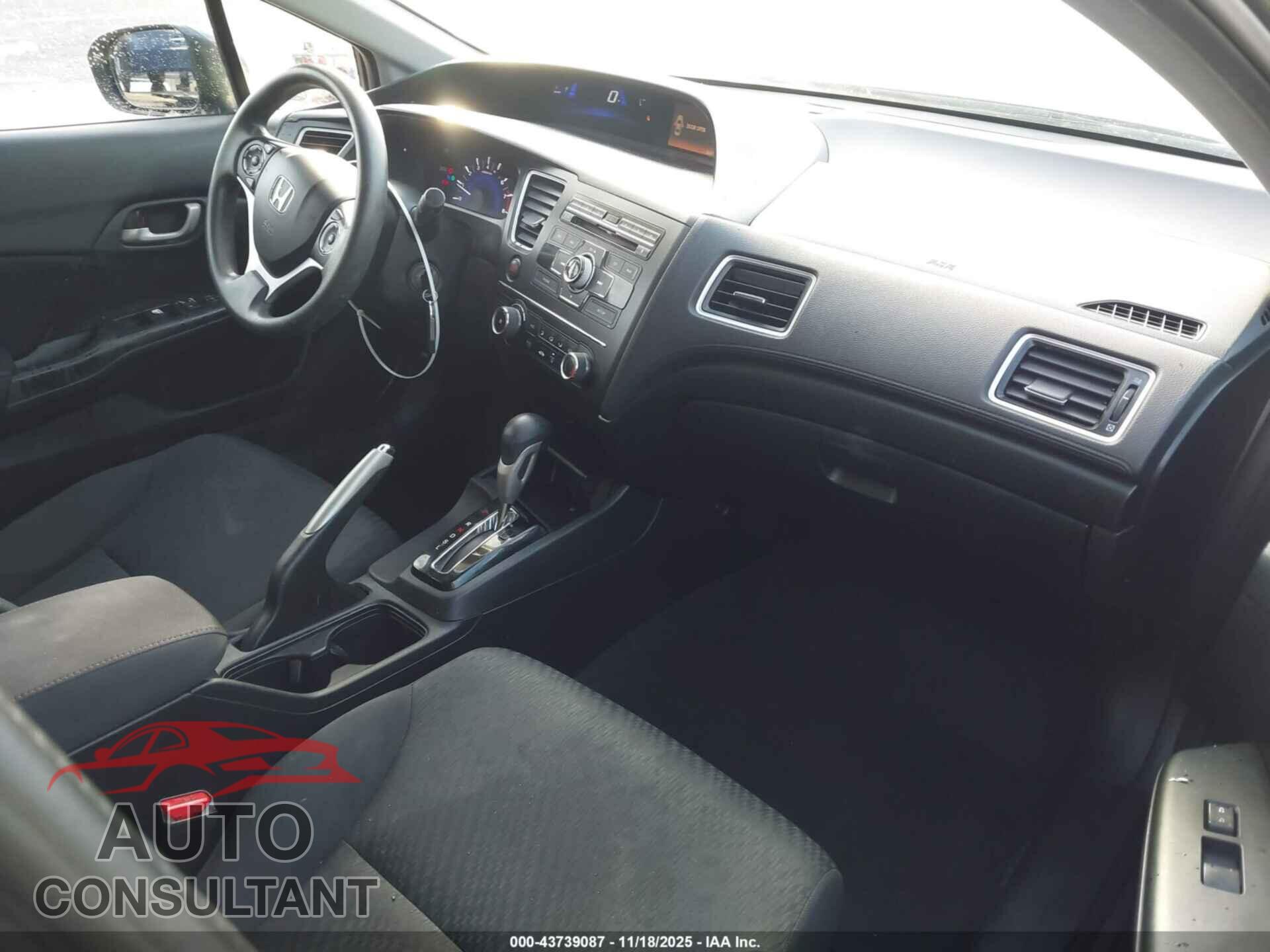 HONDA CIVIC 2015 - 2HGFB2F51FH527876
