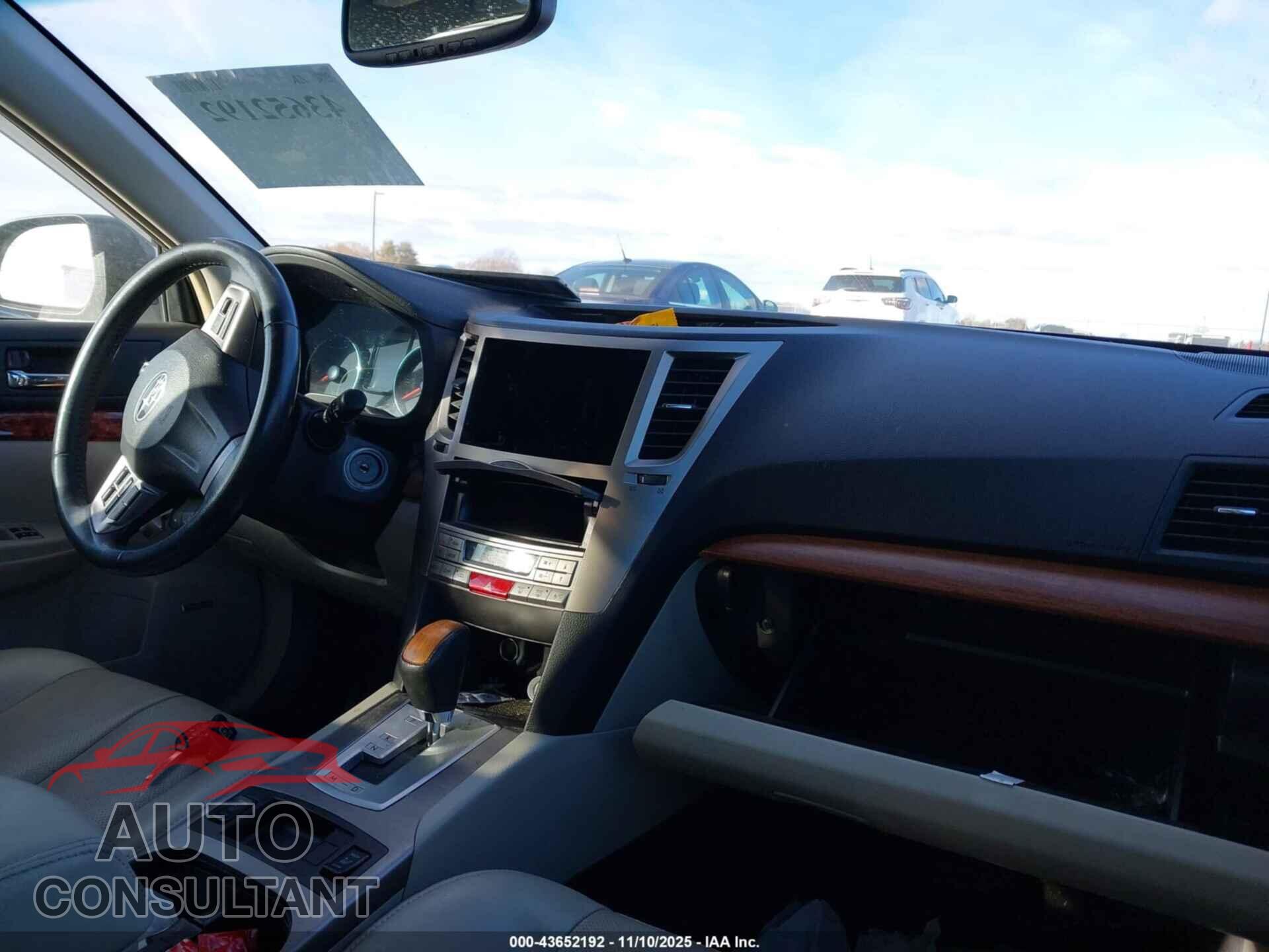 SUBARU OUTBACK 2013 - 4S4BRBJC2D3260533