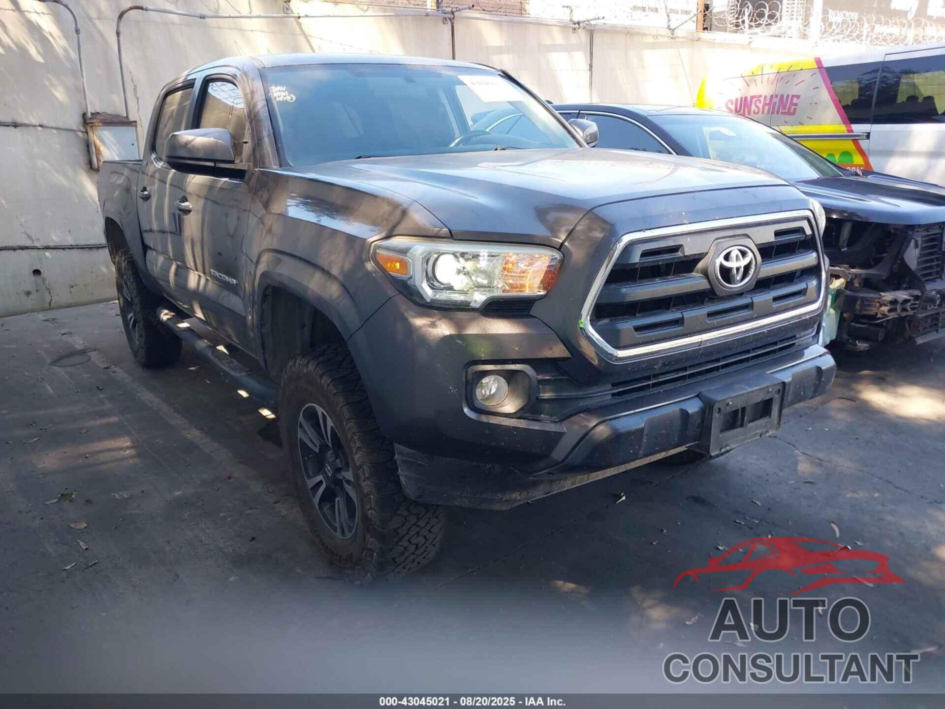 TOYOTA TACOMA 2017 - 5TFAX5GNXHX074043