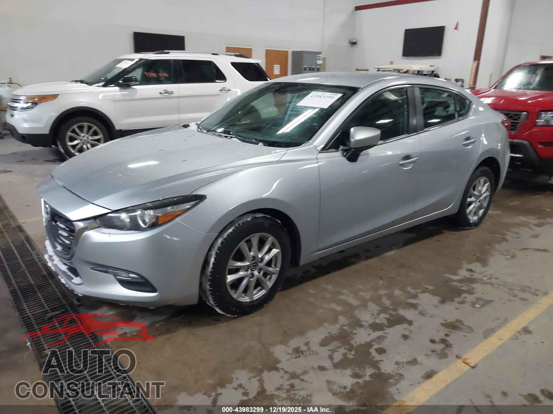 MAZDA MAZDA3 2017 - 3MZBN1U76HM126537