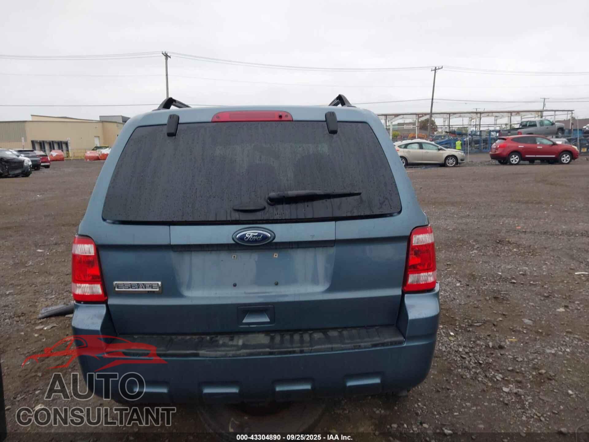 FORD ESCAPE 2011 - 1FMCU9D78BKC02570