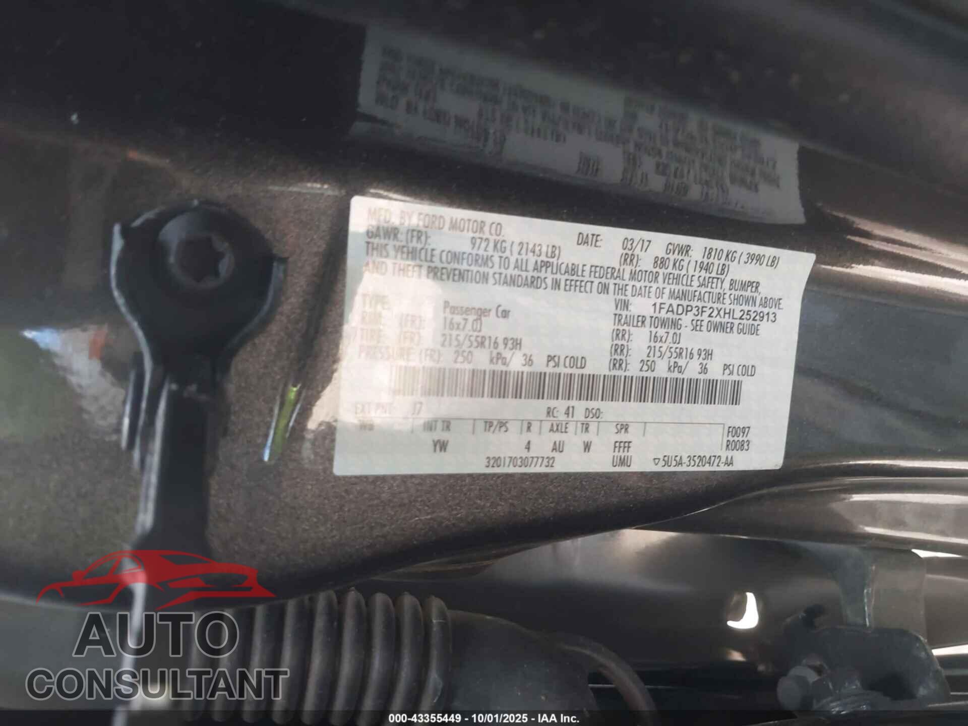 FORD FOCUS 2017 - 1FADP3F2XHL252913