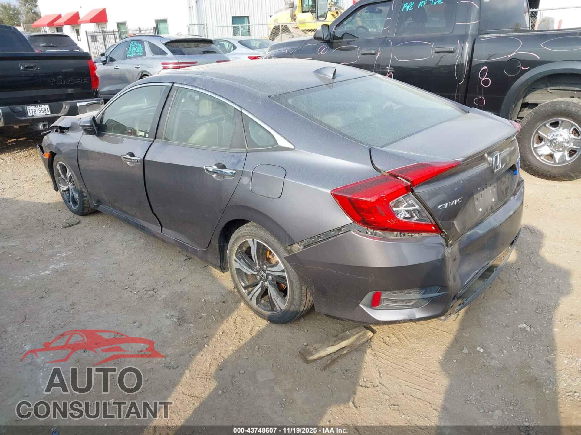 HONDA CIVIC 2018 - JHMFC1F96JX043326