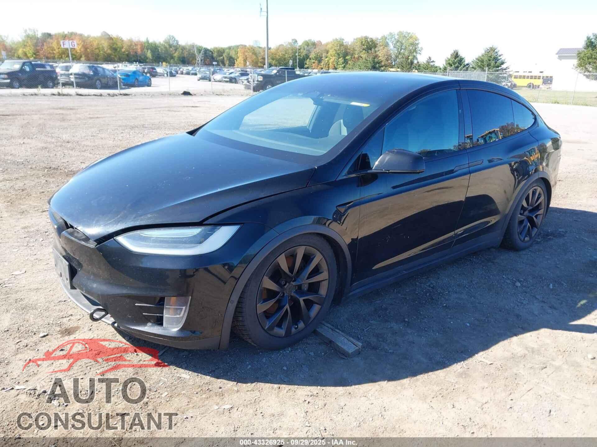 TESLA MODEL X 2017 - 5YJXCDE24HF066149
