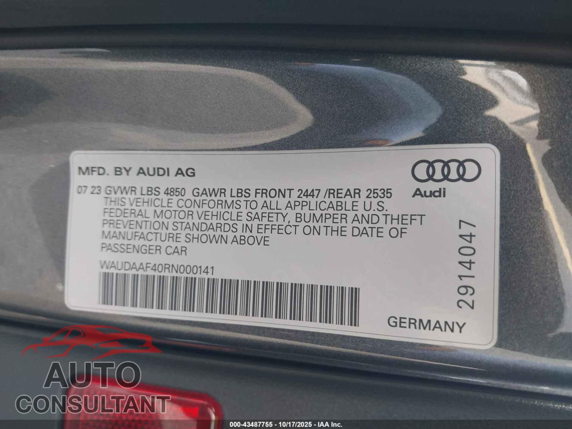 AUDI A4 2024 - WAUDAAF40RN000141