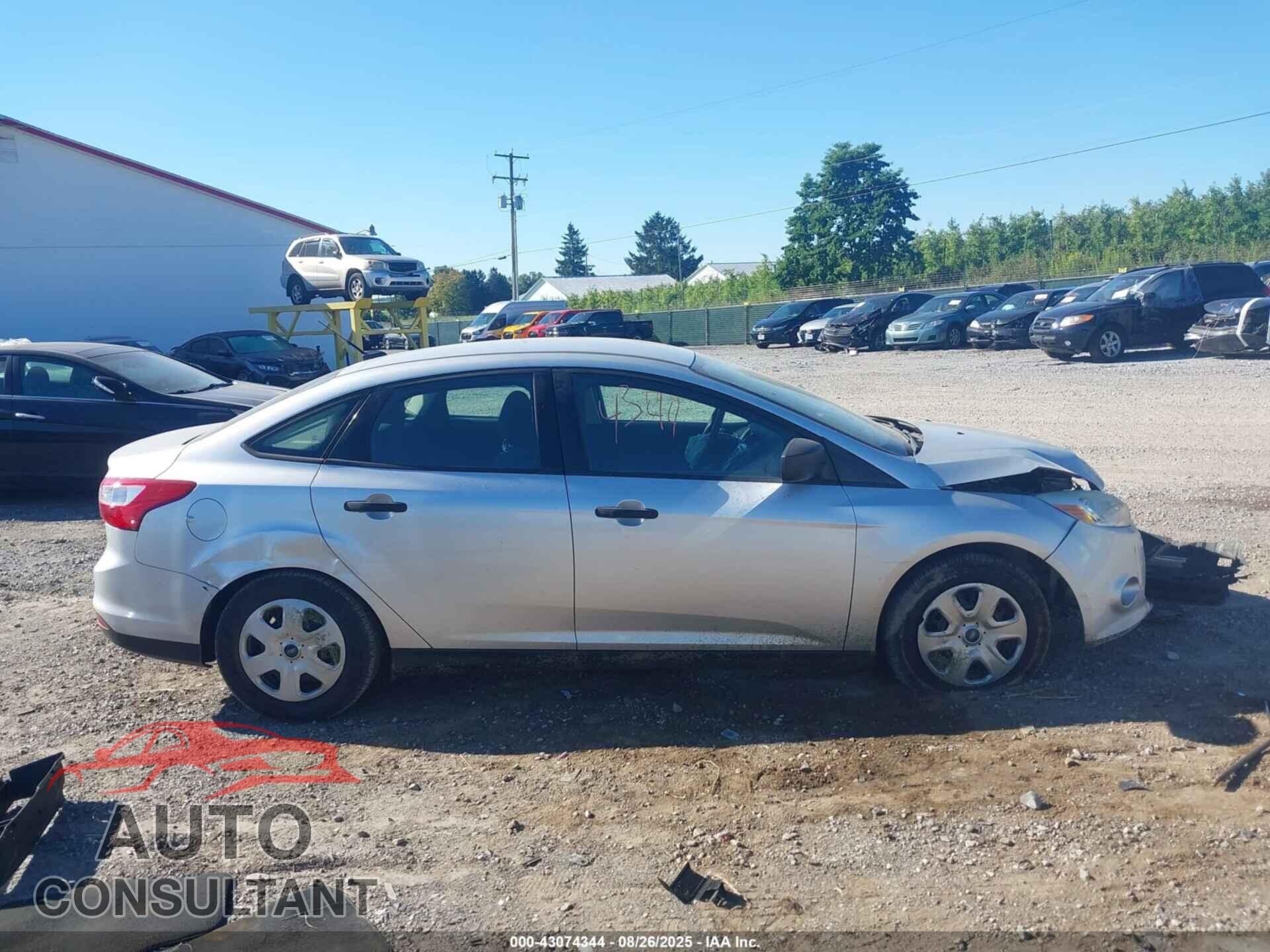 FORD FOCUS 2012 - 1FAHP3E28CL445251