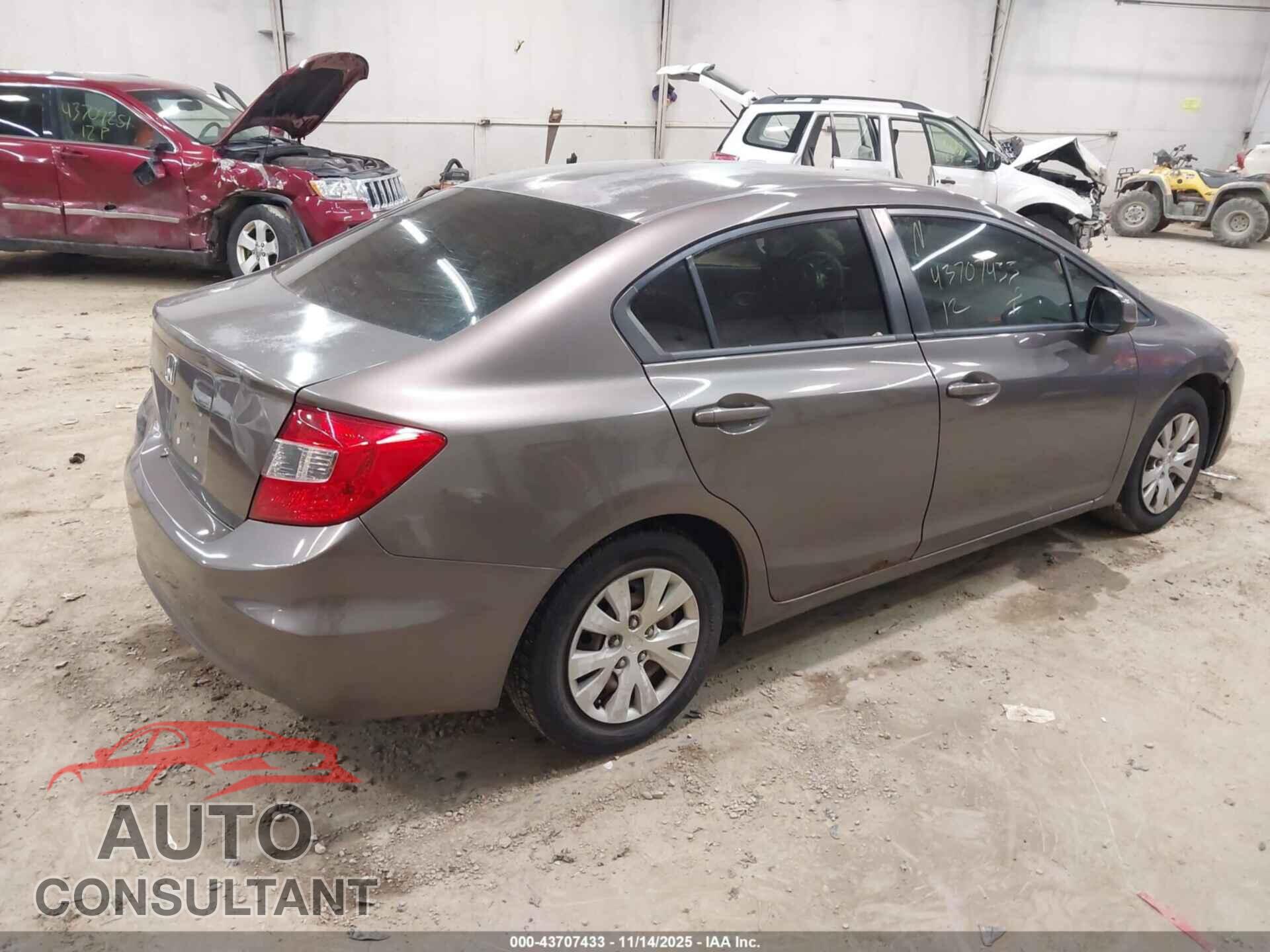 HONDA CIVIC 2012 - 2HGFB2F57CH564829