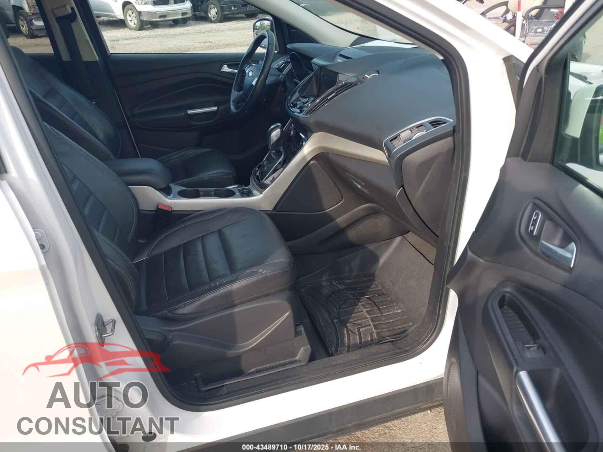 FORD ESCAPE 2013 - 1FMCU0HX2DUC76967